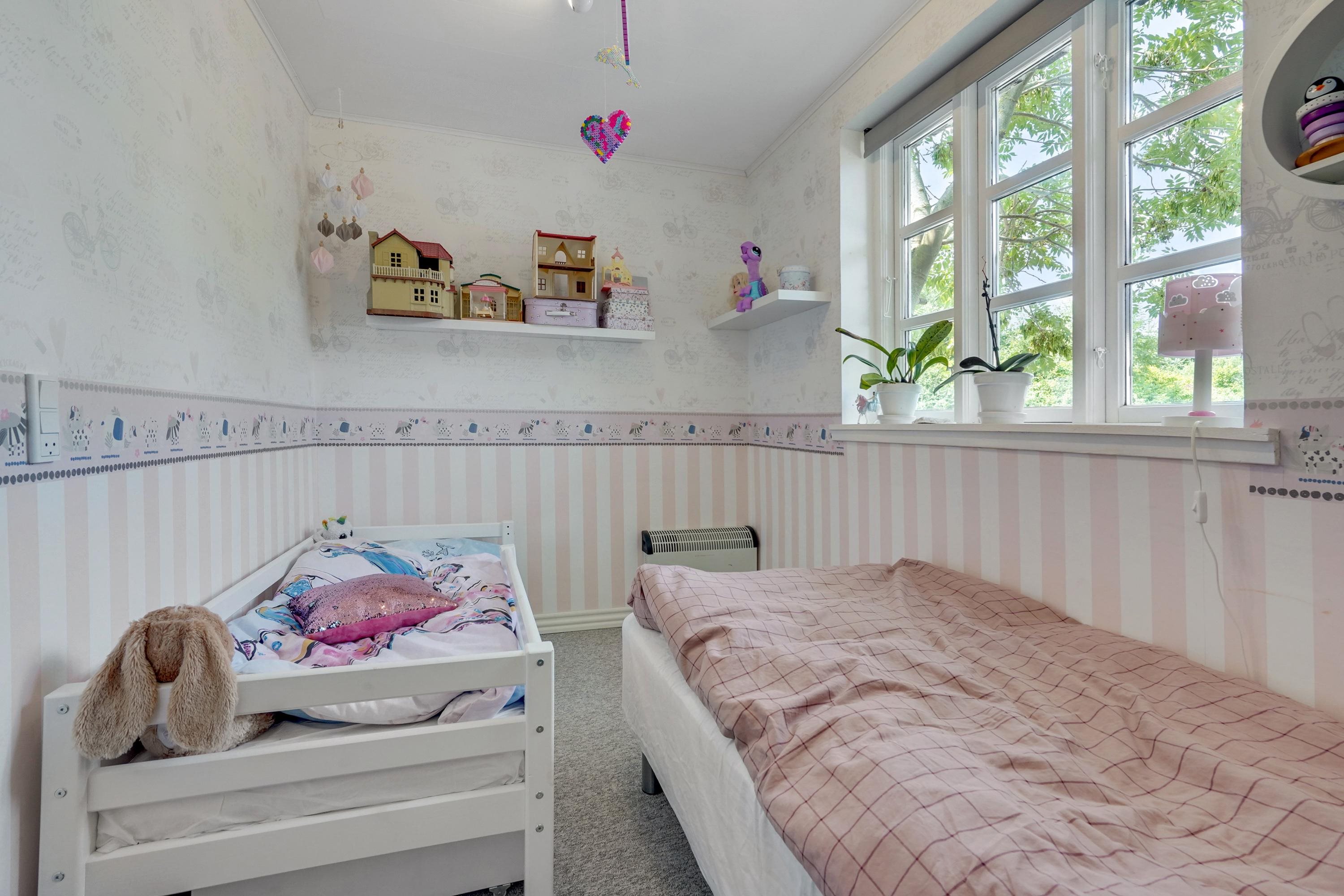 Fremhævet værelse billede i fuldskærmstilstand. Billede af Østre Landevej 128, 4930 Maribo