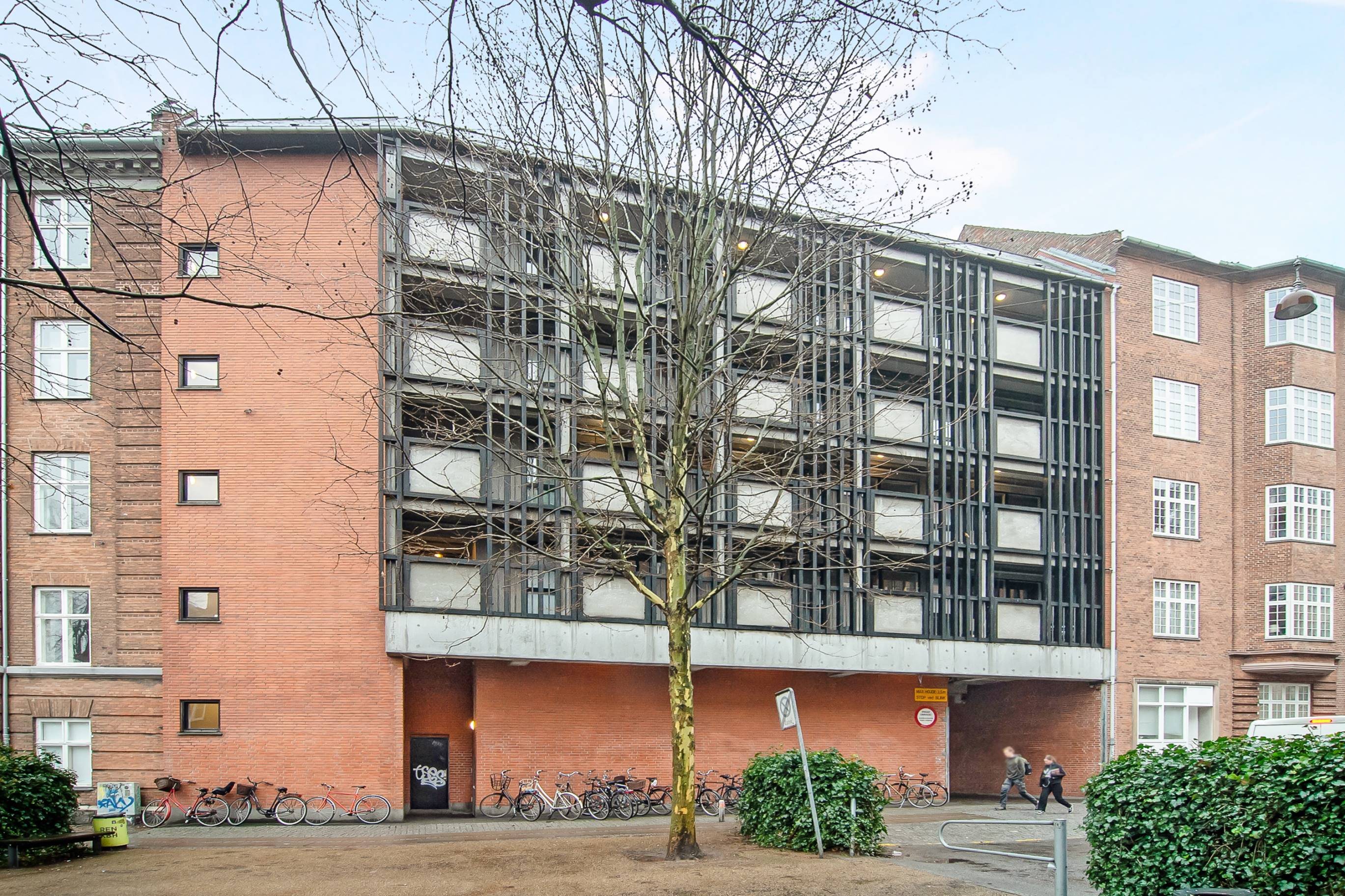 Fremhævet andet billede i fuldskærmstilstand. Billede af Petersborgvej 6, 1. 3., 2100 København Ø