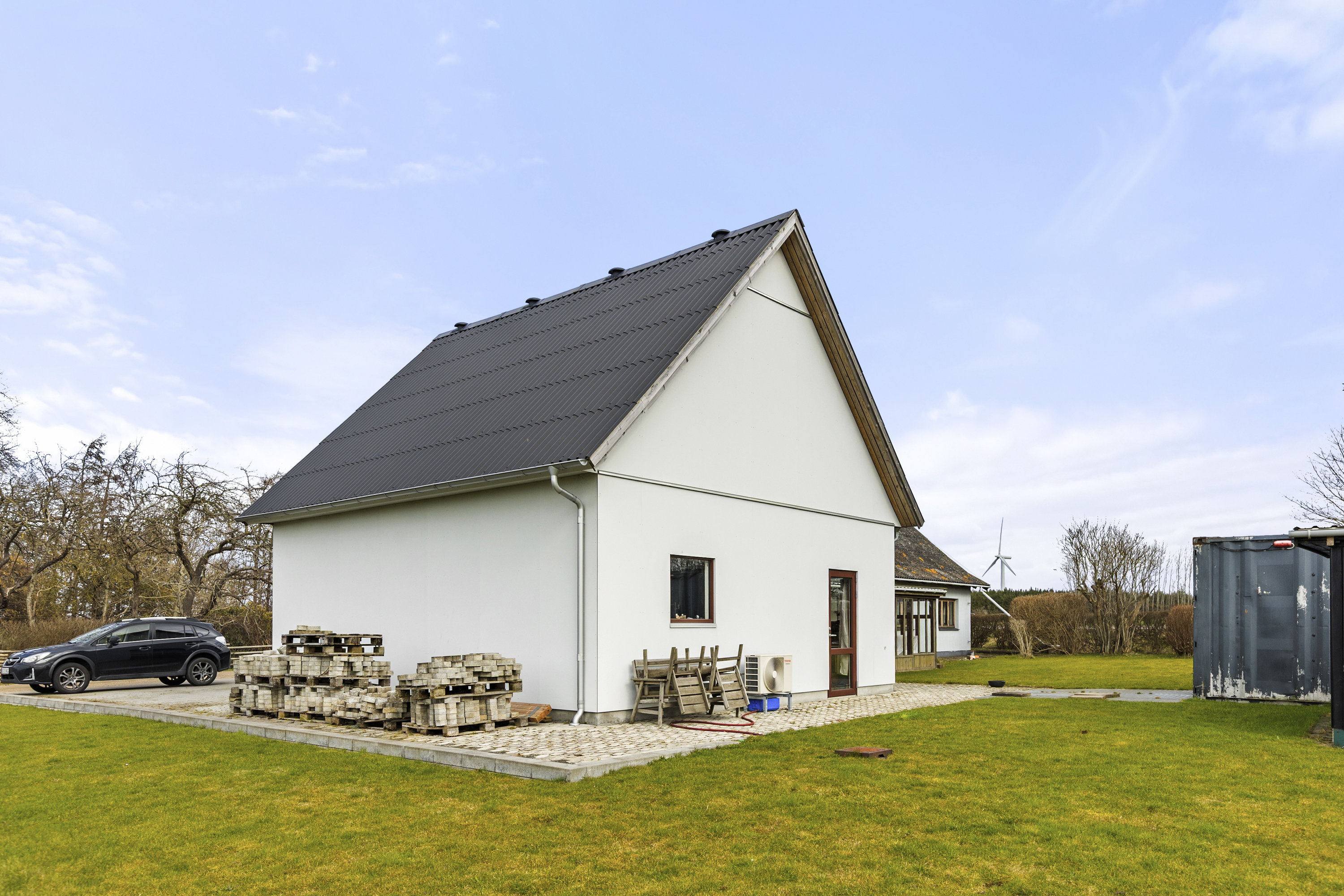 Fremhævet ejendommen billede i fuldskærmstilstand. Billede af Onsved Huse 1, 4050 Skibby