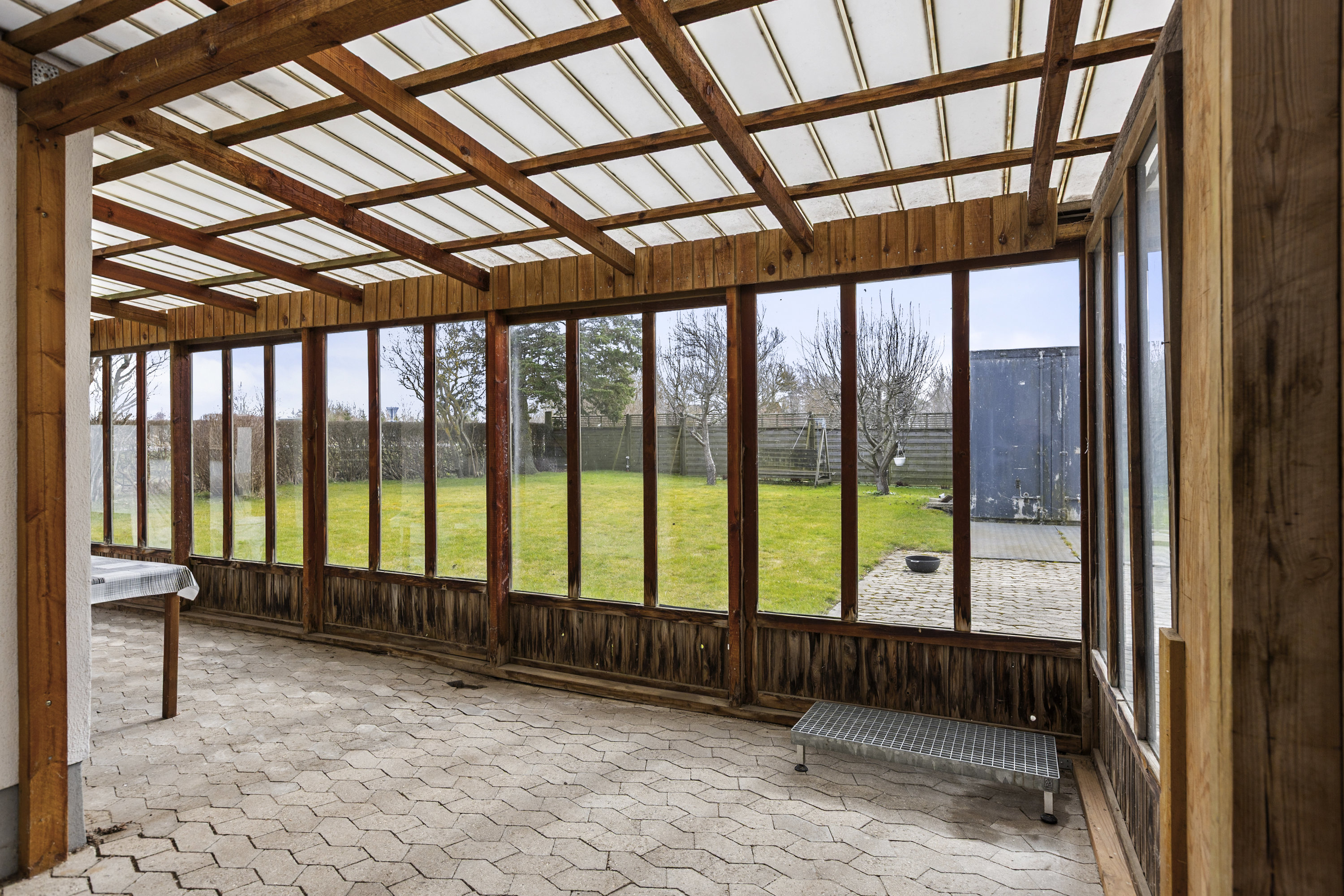 Fremhævet overdækket terrasse billede i fuldskærmstilstand. Billede af Onsved Huse 1, 4050 Skibby