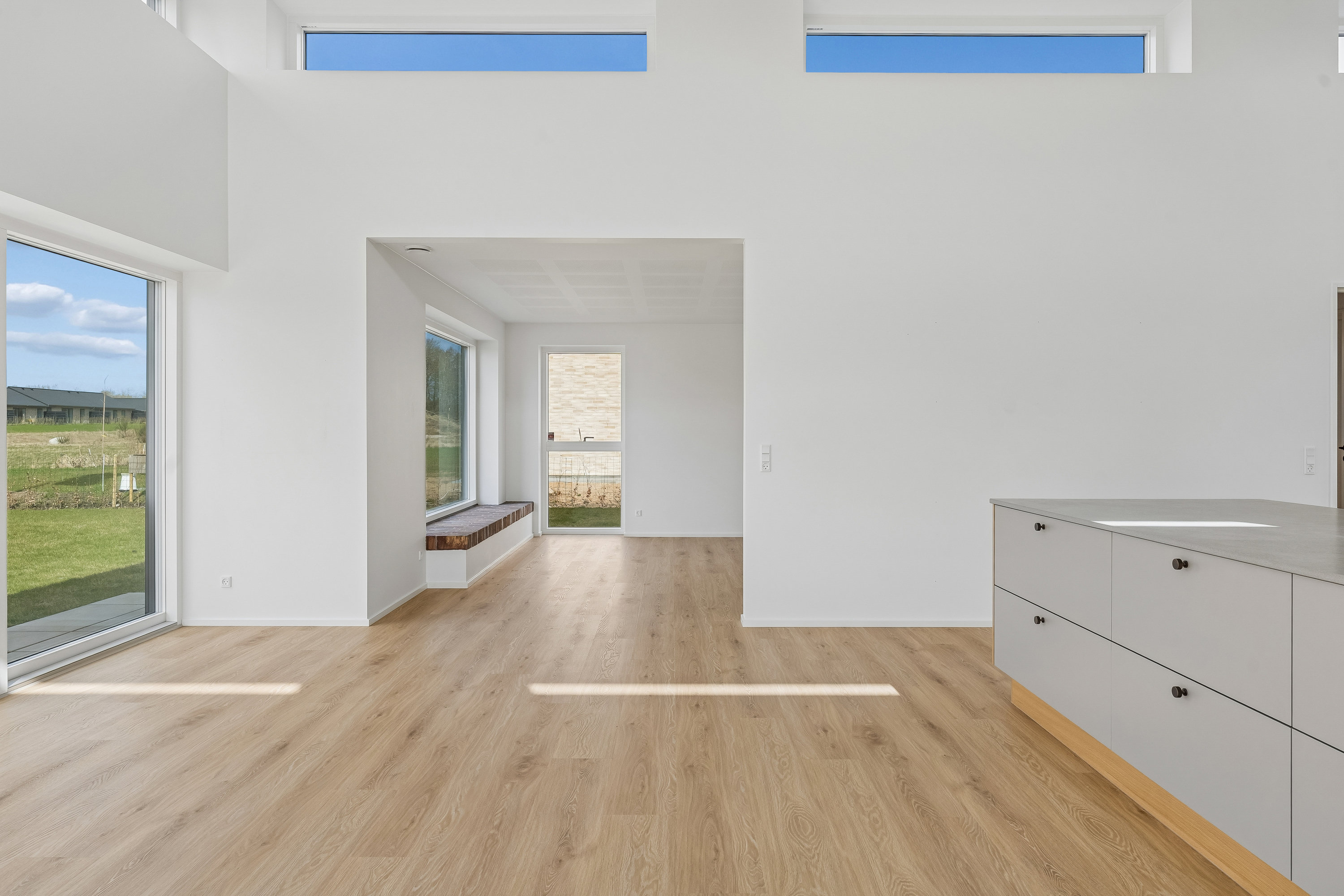 Fremhævet spisestue billede i fuldskærmstilstand. Billede af Fejringmarken 4, 8722 Hedensted