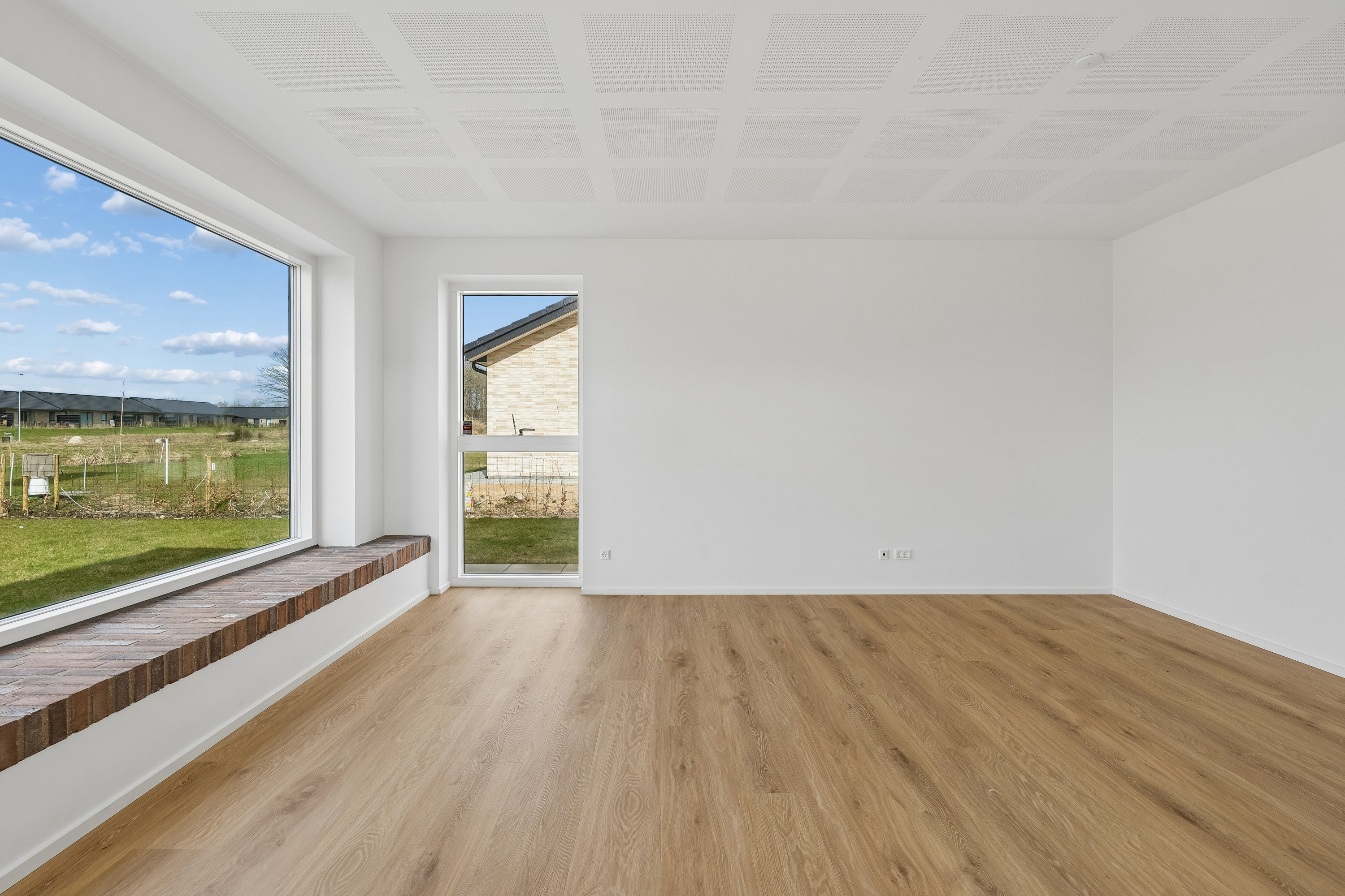 Fremhævet stue billede i fuldskærmstilstand. Billede af Fejringmarken 4, 8722 Hedensted