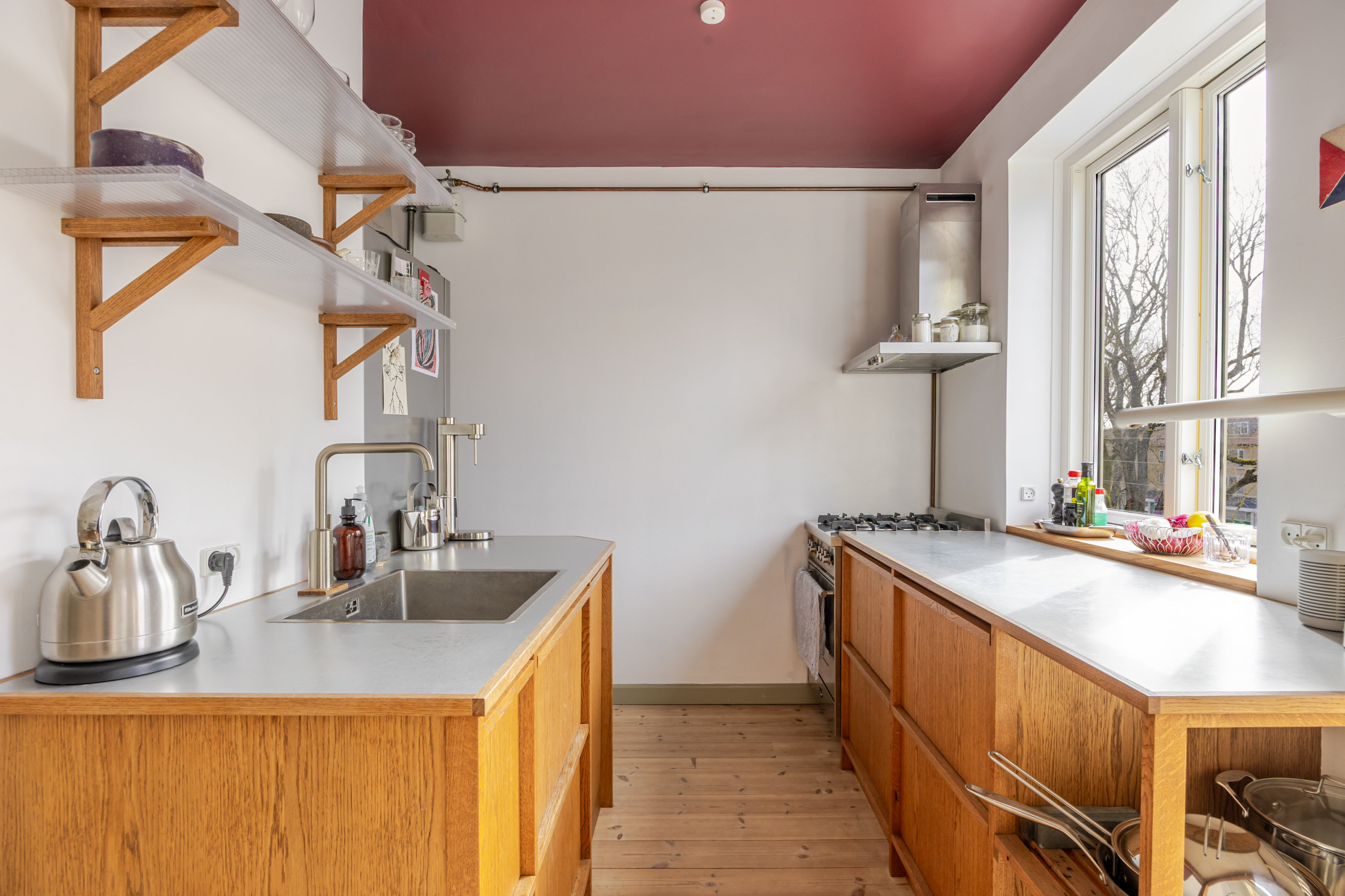 Fremhævet andet billede i fuldskærmstilstand. Billede af Sjælør Boulevard 30, 2. tv., 2450 København SV