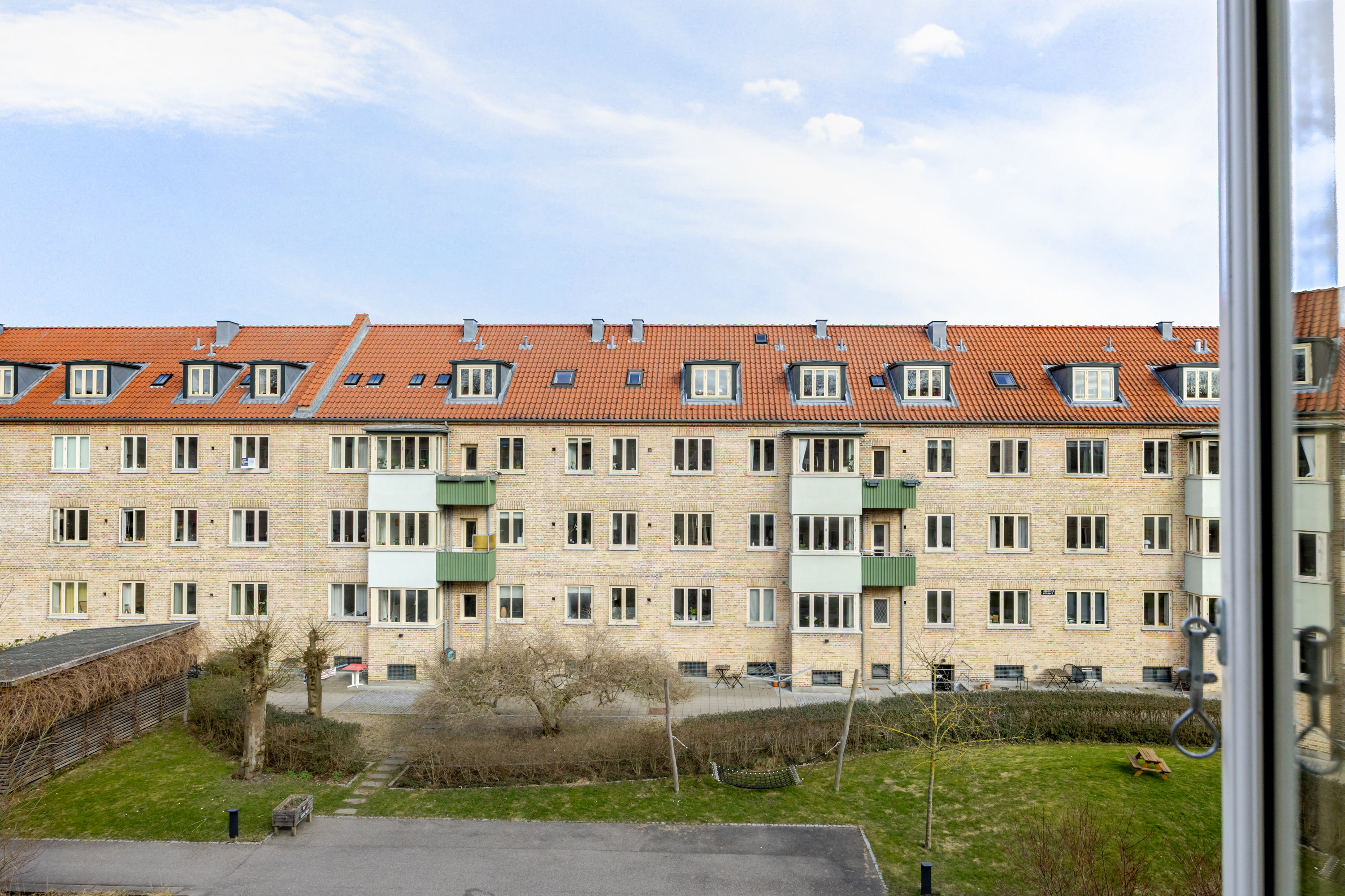 Fremhævet andet billede i fuldskærmstilstand. Billede af Sjælør Boulevard 30, 2. tv., 2450 København SV