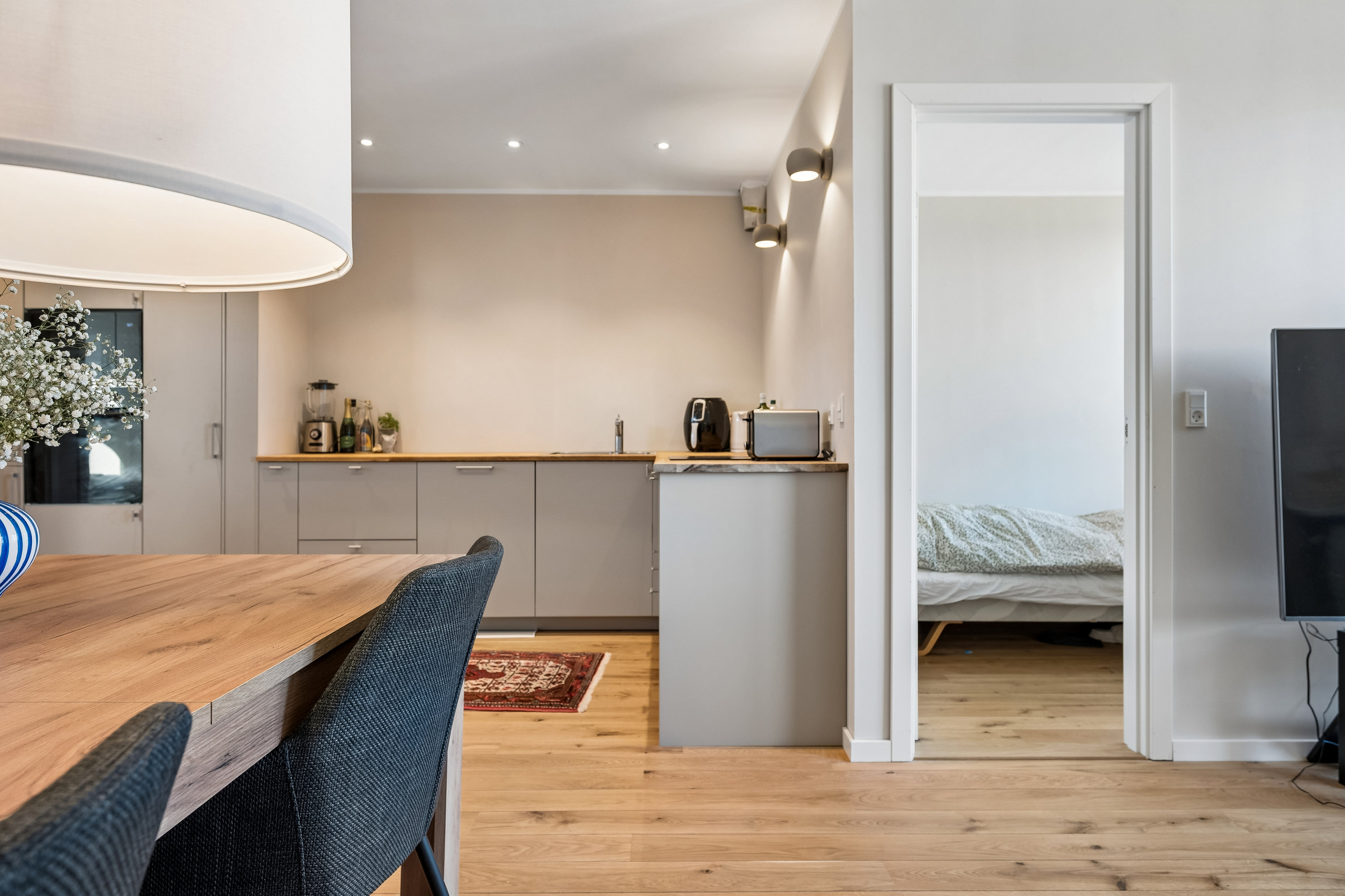 Fremhævet stue billede i fuldskærmstilstand. Billede af Mølleåparken 109, 1. a., 2800 Kongens Lyngby