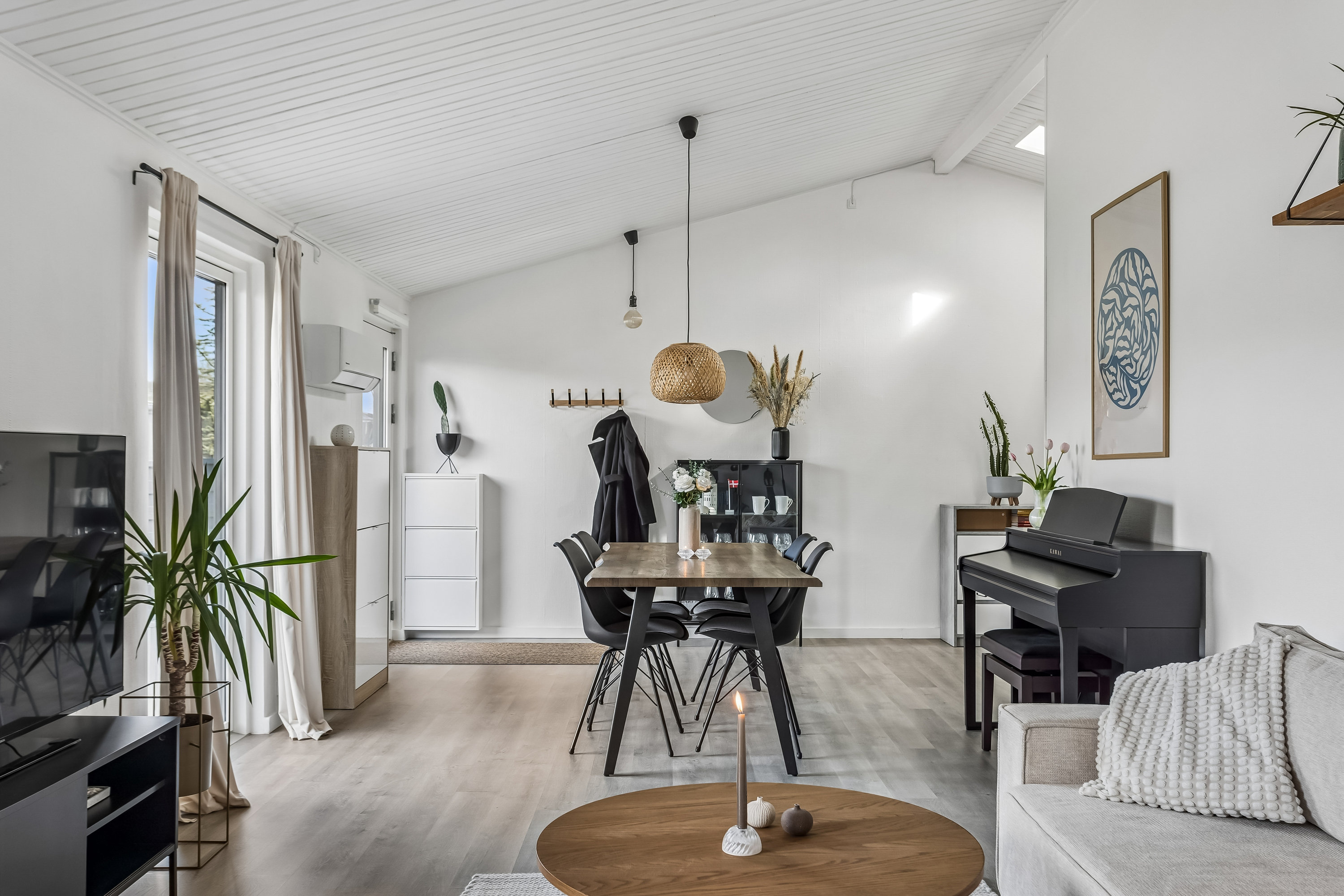 Fremhævet stue billede i fuldskærmstilstand. Billede af Fabersvej 52, 7500 Holstebro