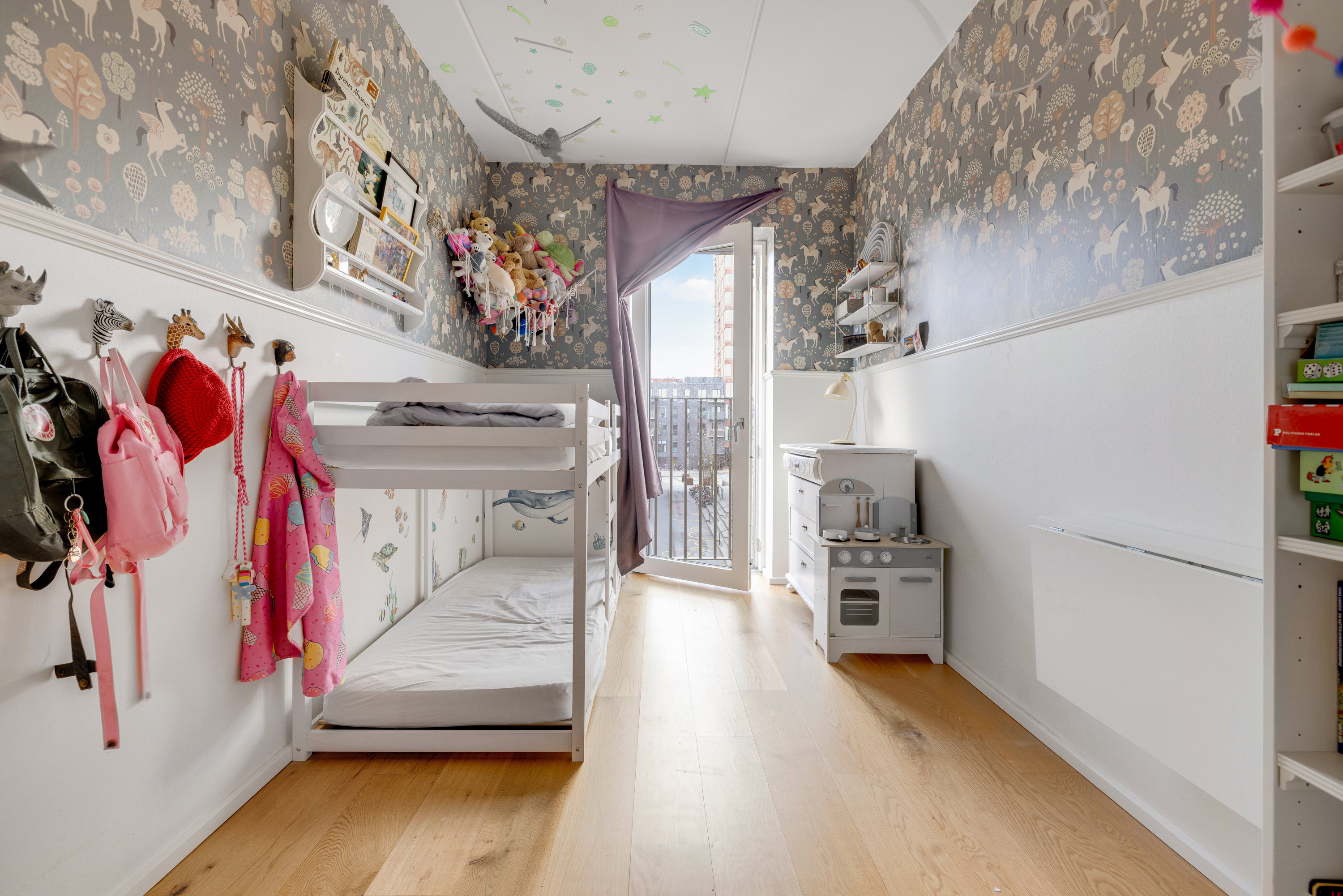 Fremhævet værelse billede i fuldskærmstilstand. Billede af Thorvald Bindesbølls Plads 16, 2. tv., 1799 København V