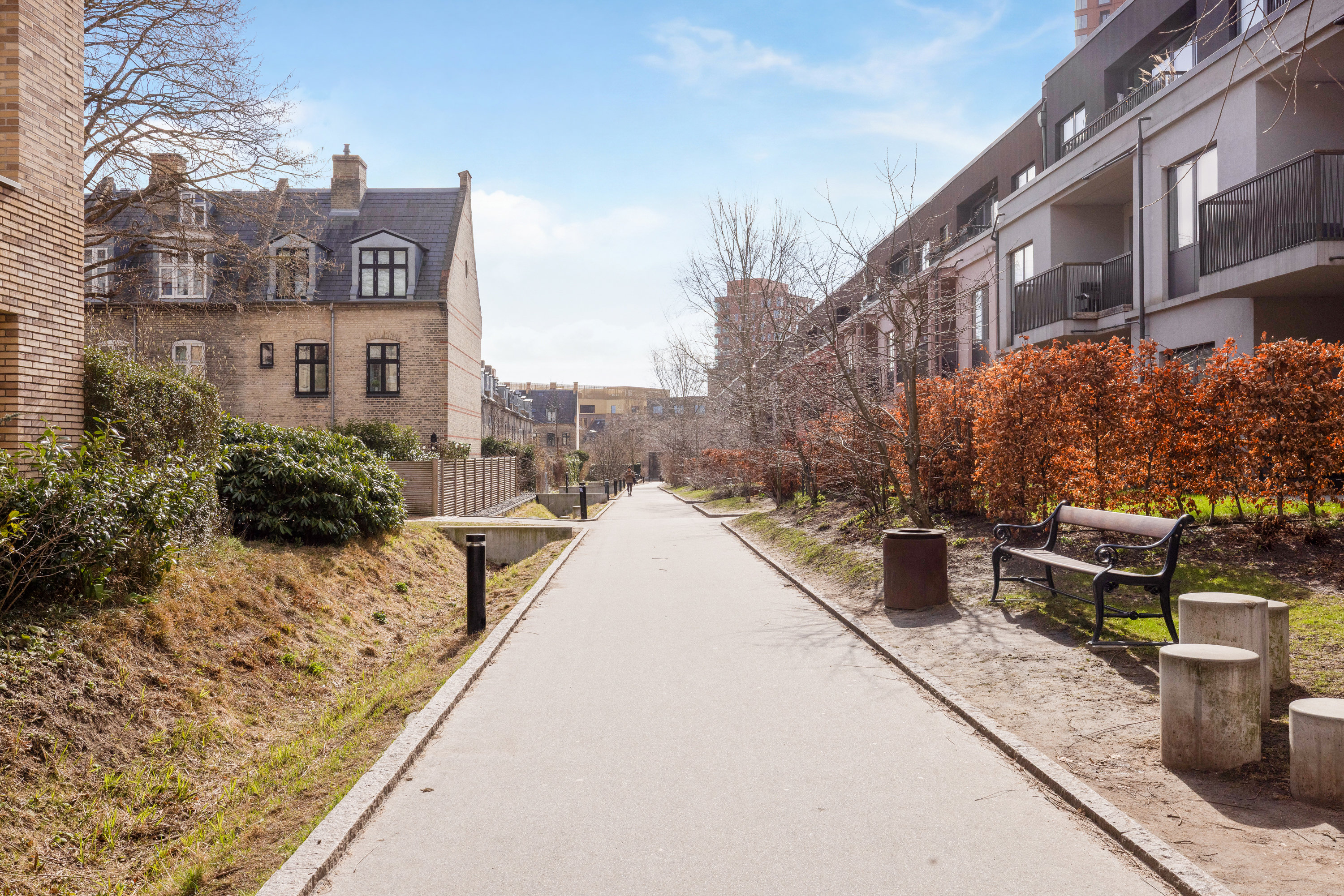 Fremhævet facade billede i fuldskærmstilstand. Billede af Thorvald Bindesbølls Plads 16, 2. tv., 1799 København V
