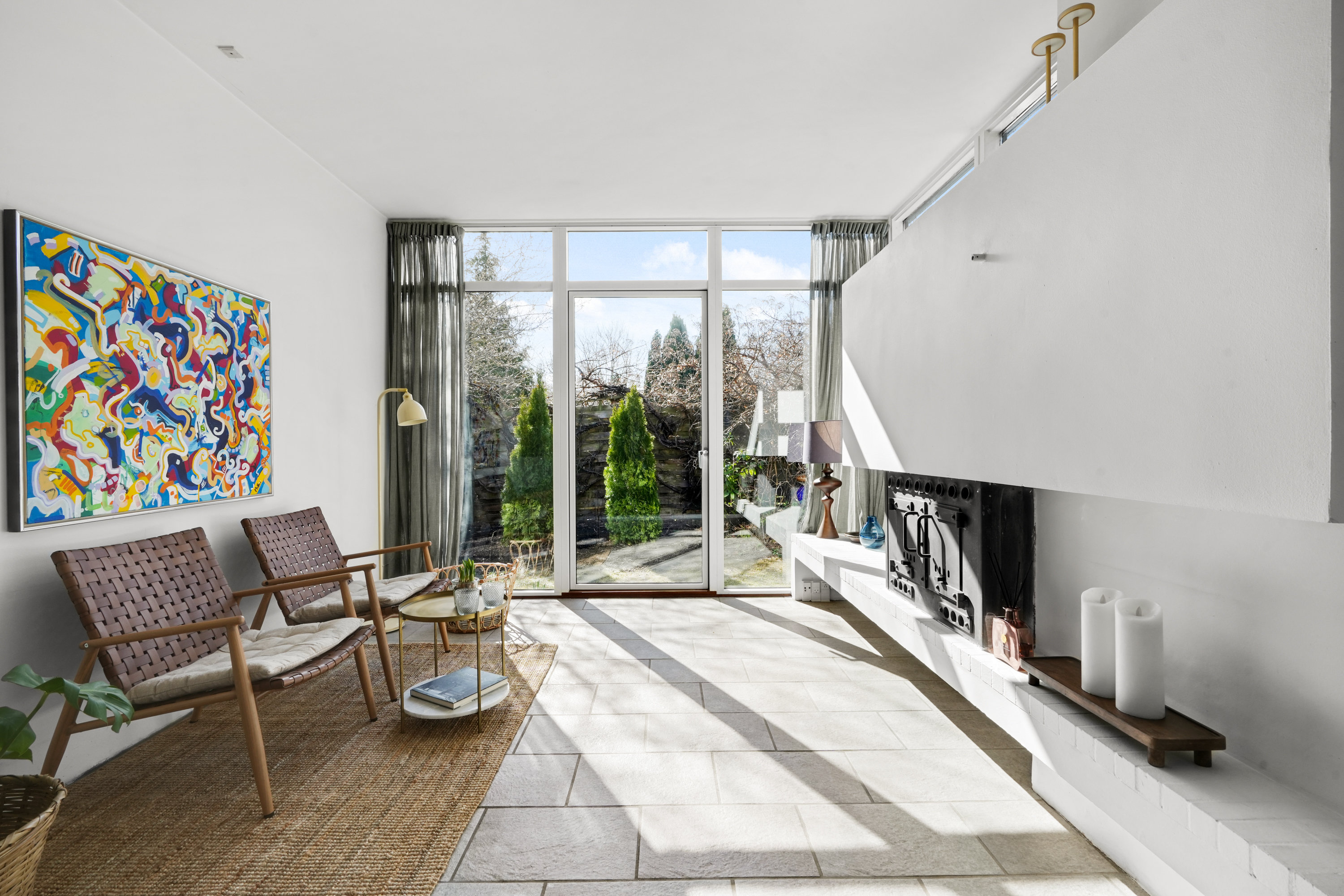 Fremhævet stue billede i fuldskærmstilstand. Billede af Ordrup Jagtvej 4B, 2920 Charlottenlund