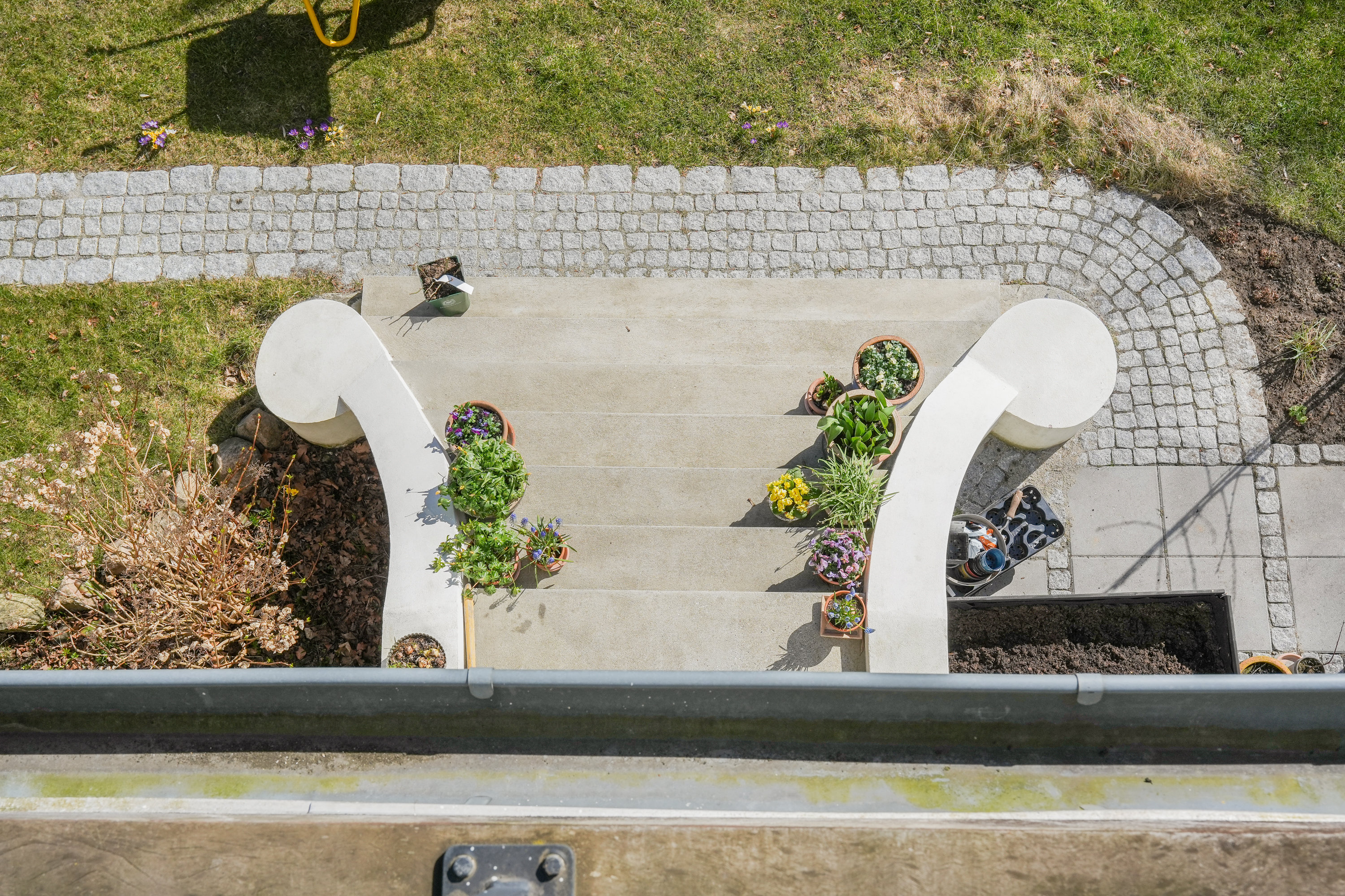 Fremhævet udsigt billede i fuldskærmstilstand. Billede af Gudrunsvej 19, 1., 2920 Charlottenlund