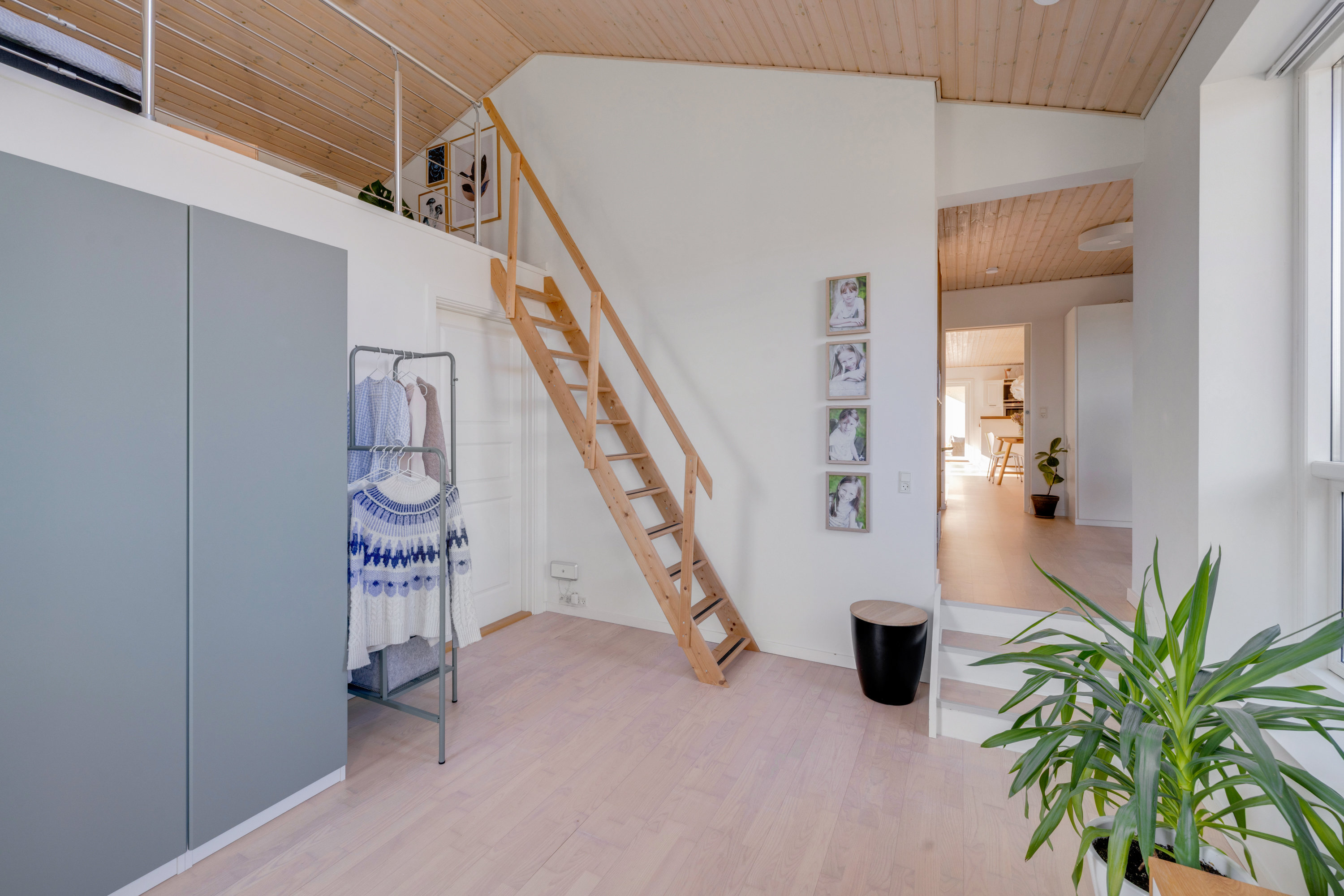 Fremhævet andet billede i fuldskærmstilstand. Billede af Langkærgårdsvej 18, 3460 Birkerød