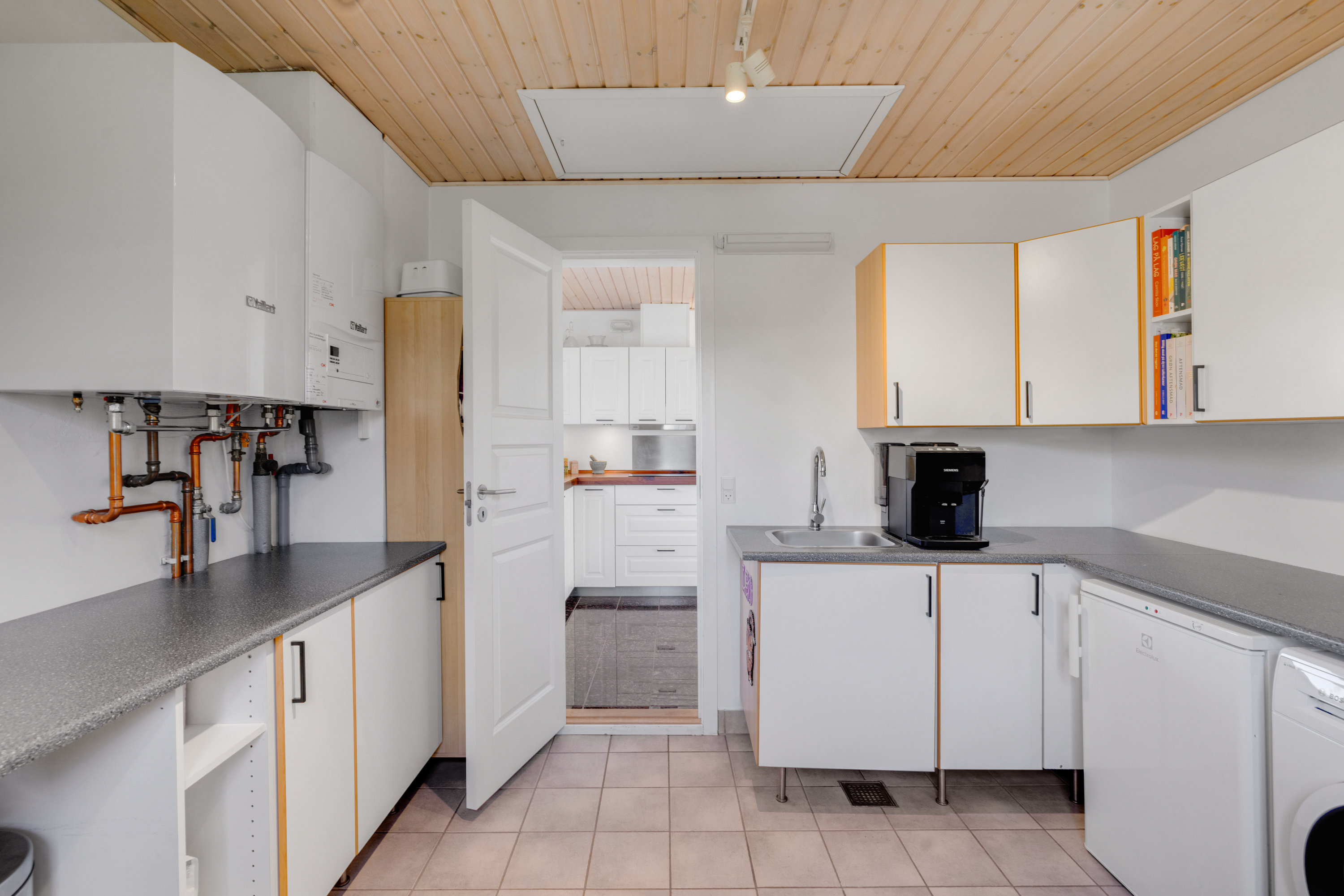 Fremhævet bryggers billede i fuldskærmstilstand. Billede af Langkærgårdsvej 18, 3460 Birkerød