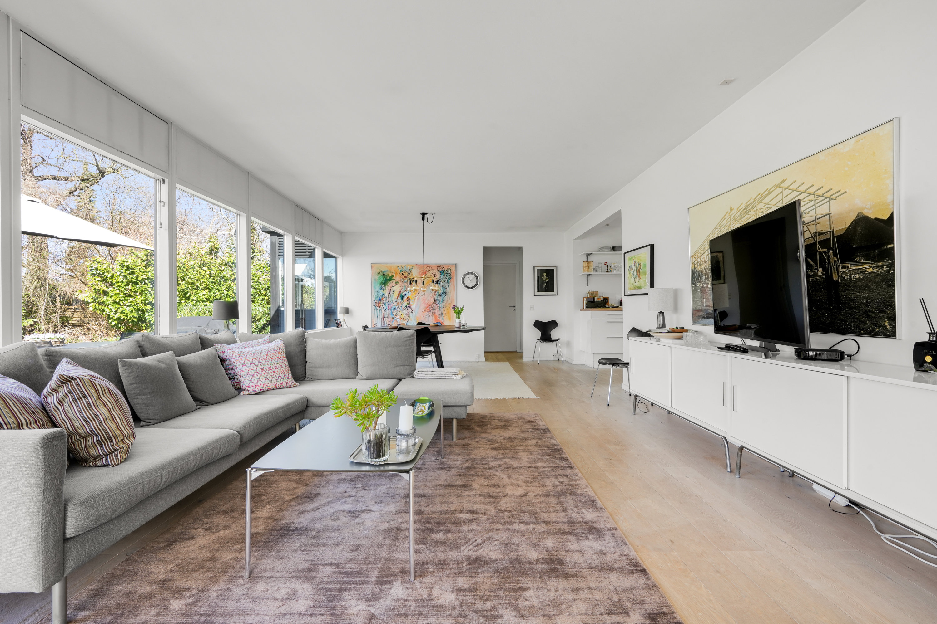 Miniaturebillede 2: stue. Billede af Ordrup Jagtvej 4B, 2920 Charlottenlund