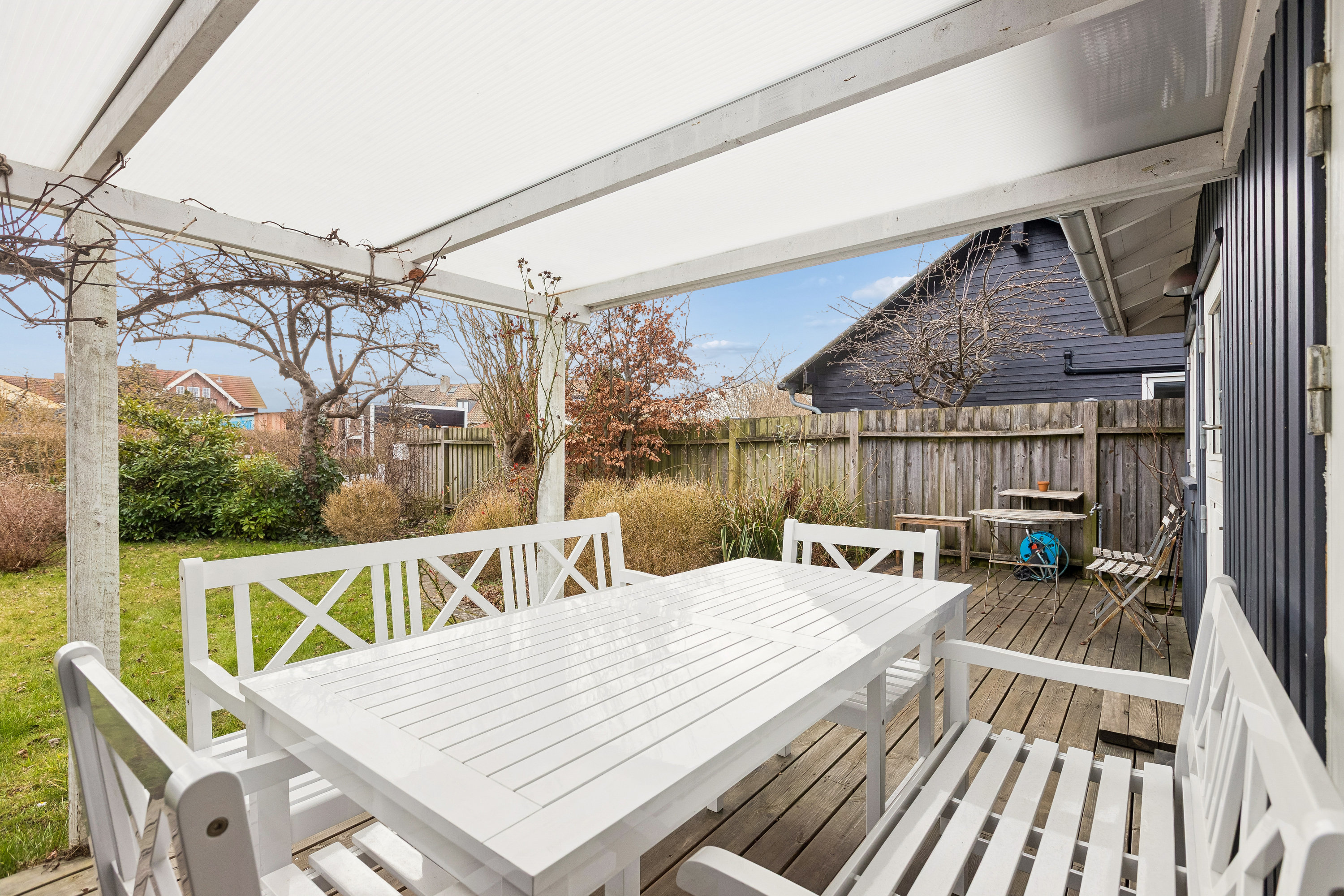 Fremhævet terrasse billede i fuldskærmstilstand. Billede af Engvej 67F, Hf. Strandbo, 2300 København S