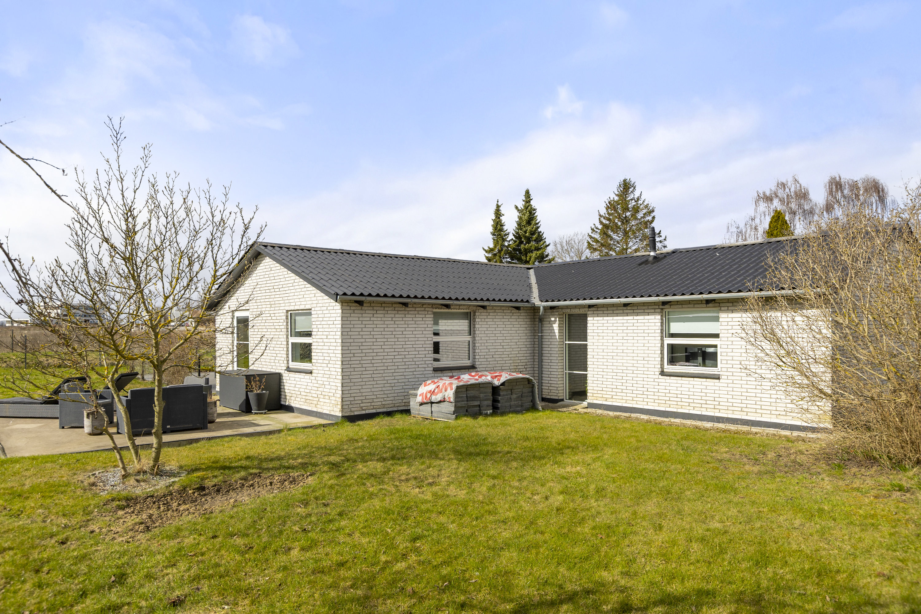 Fremhævet ejendommen billede i fuldskærmstilstand. Billede af Holbækvej 69, Benløse, 4100 Ringsted