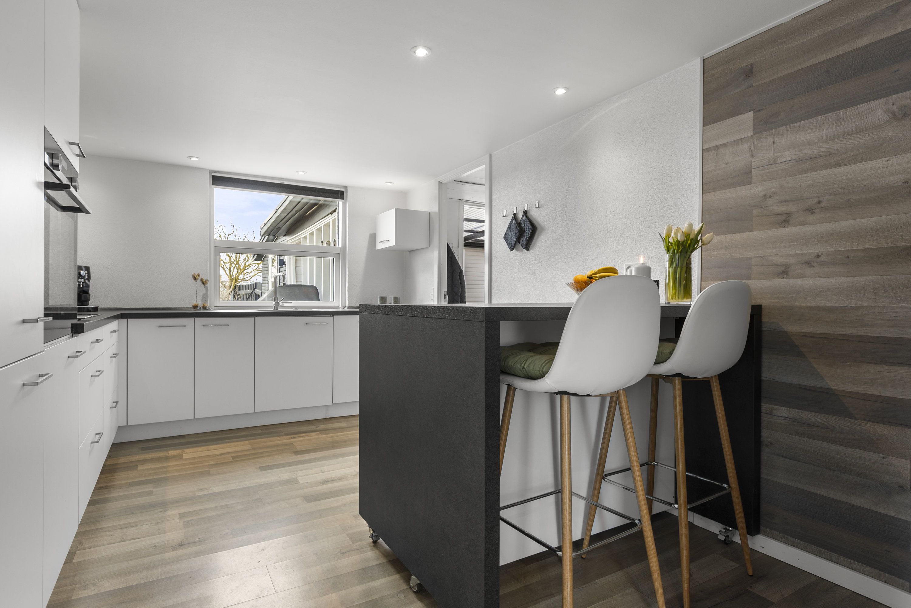 Fremhævet køkken billede i fuldskærmstilstand. Billede af Holbækvej 69, Benløse, 4100 Ringsted