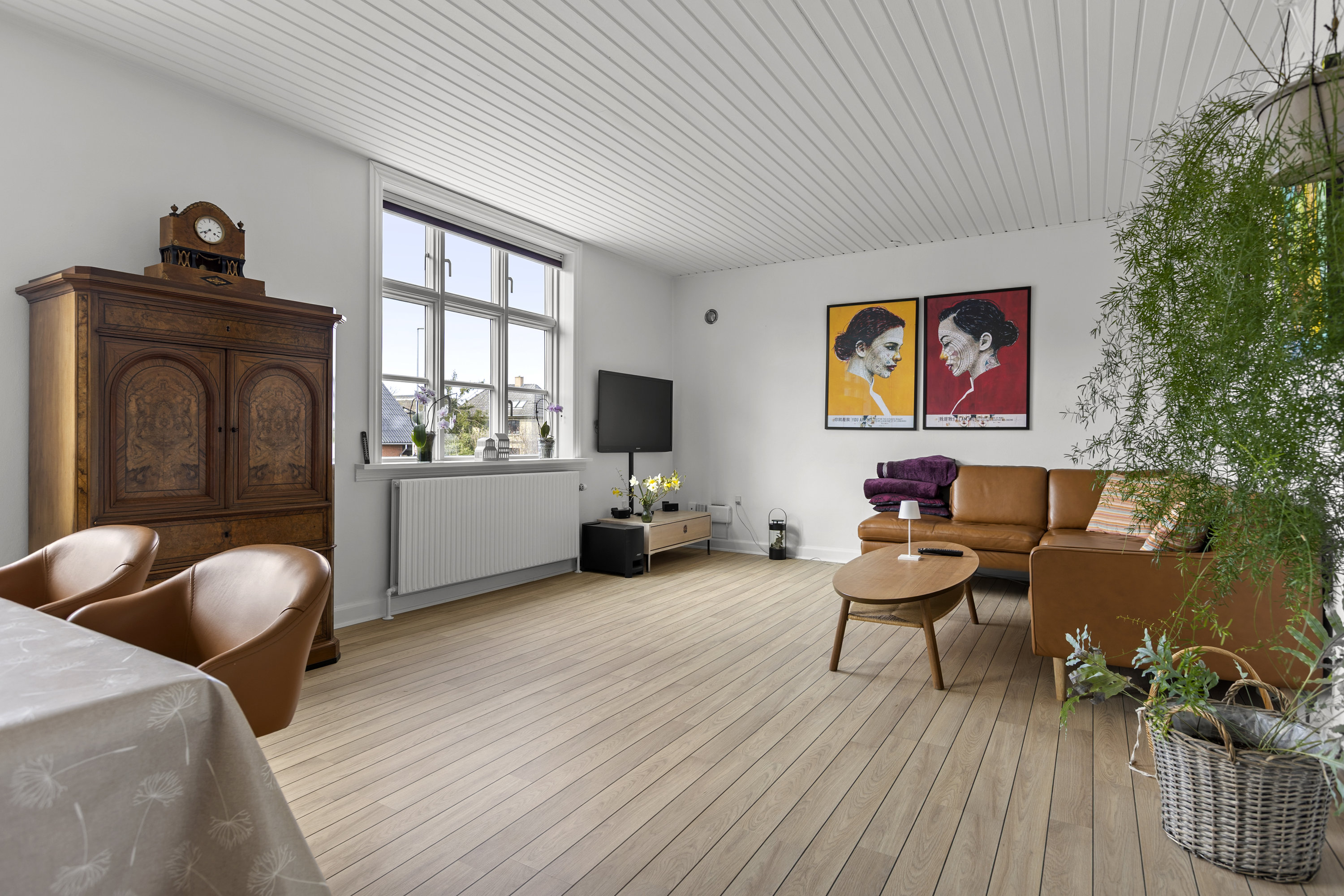 Fremhævet stue billede i fuldskærmstilstand. Billede af Valbyvej 40, 4200 Slagelse