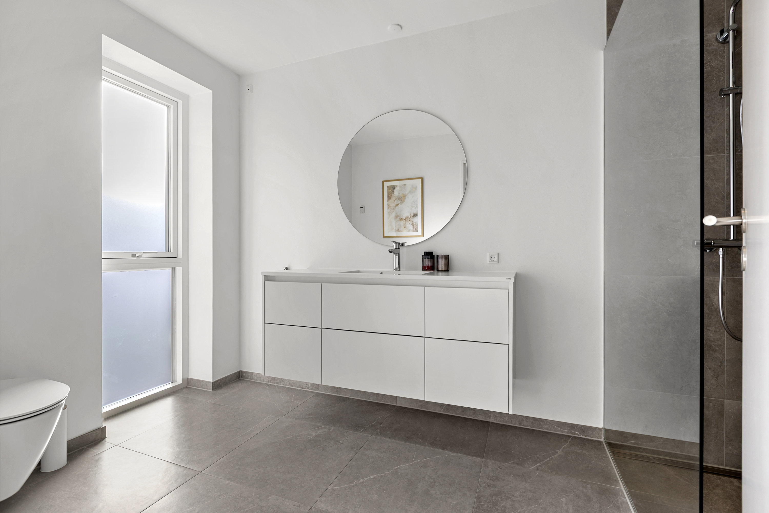 Fremhævet badeværelse billede i fuldskærmstilstand. Billede af Klosterdammen 3, 4400 Kalundborg