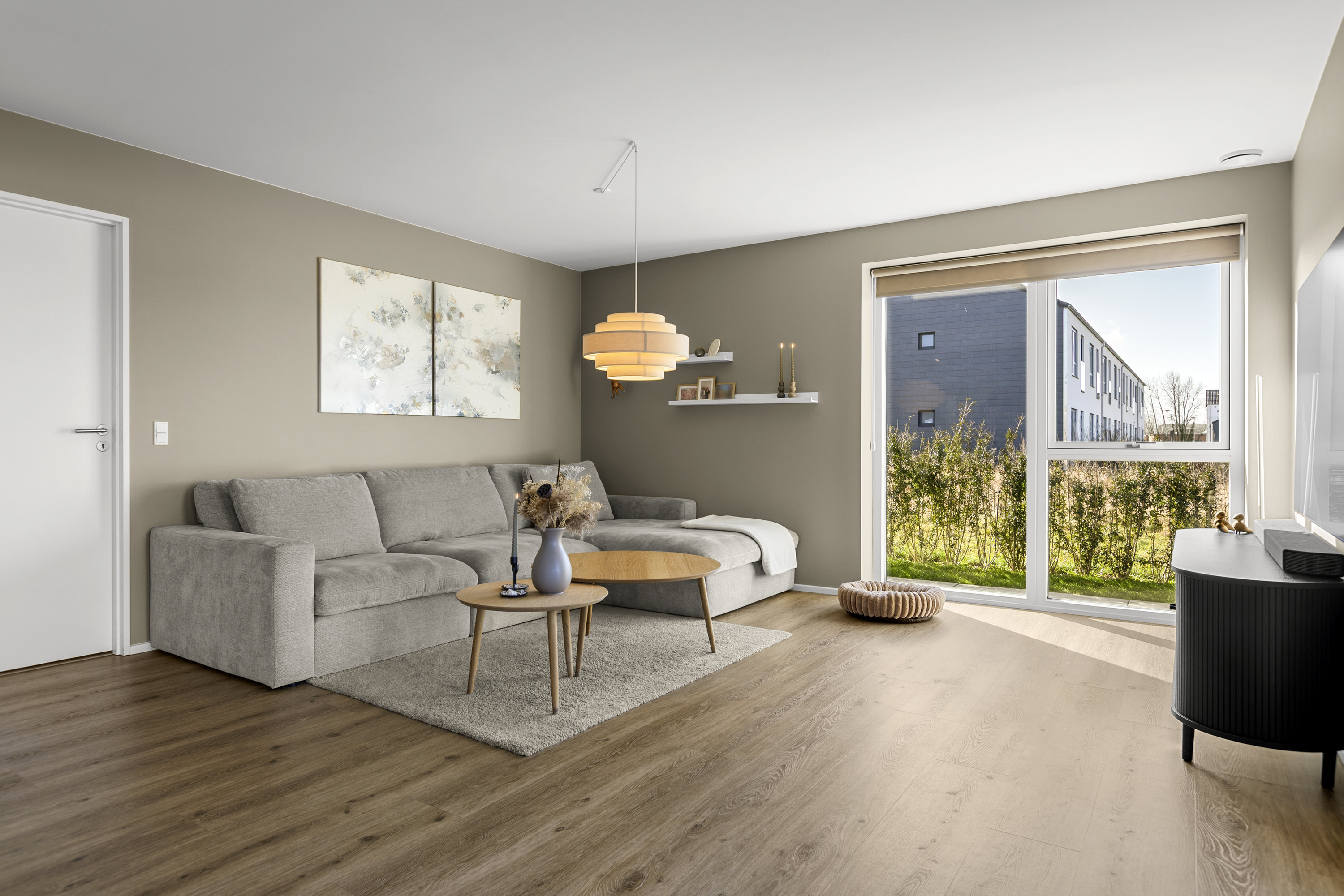 Fremhævet stue billede i fuldskærmstilstand. Billede af Klosterdammen 3, 4400 Kalundborg