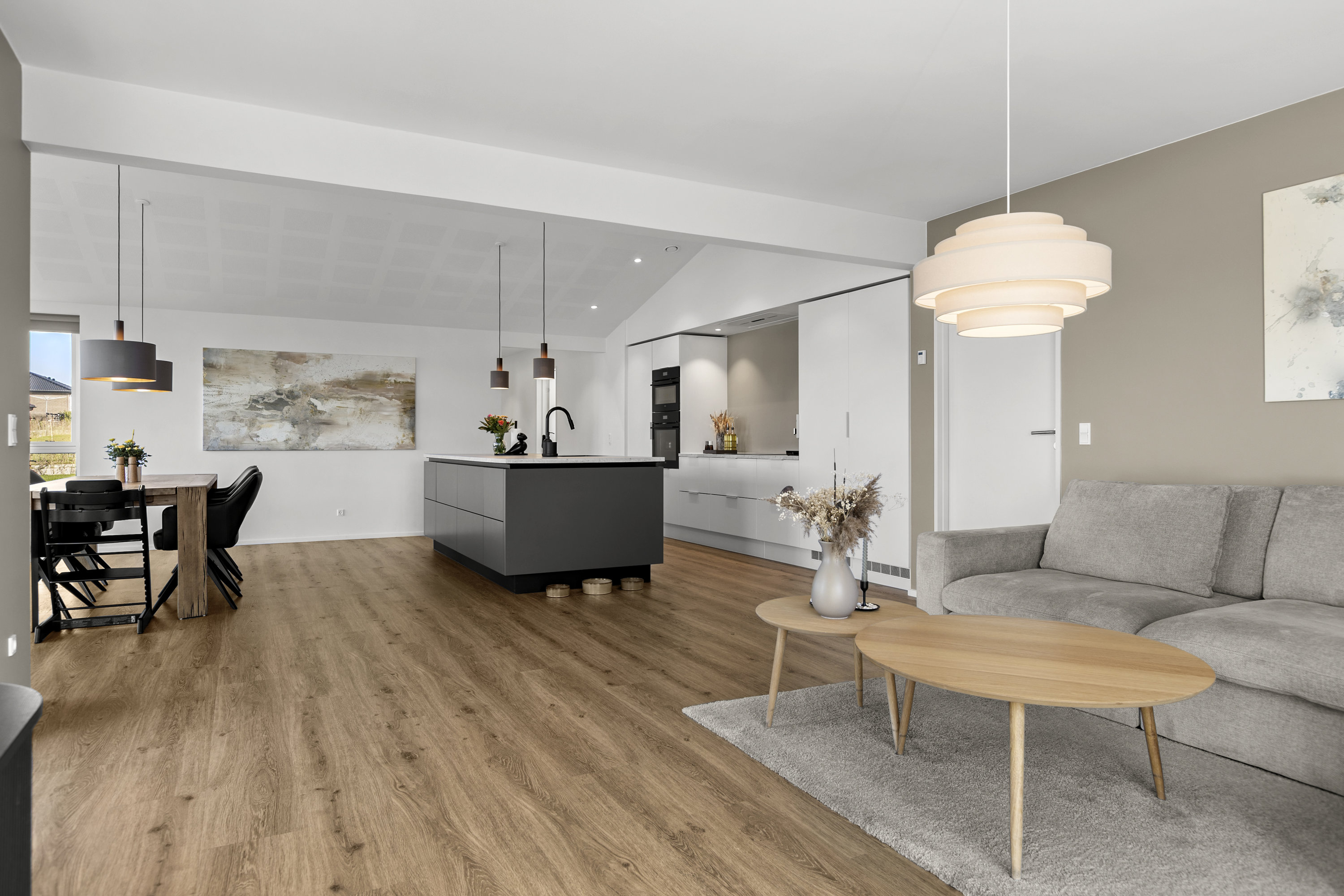 Fremhævet stue billede i fuldskærmstilstand. Billede af Klosterdammen 3, 4400 Kalundborg