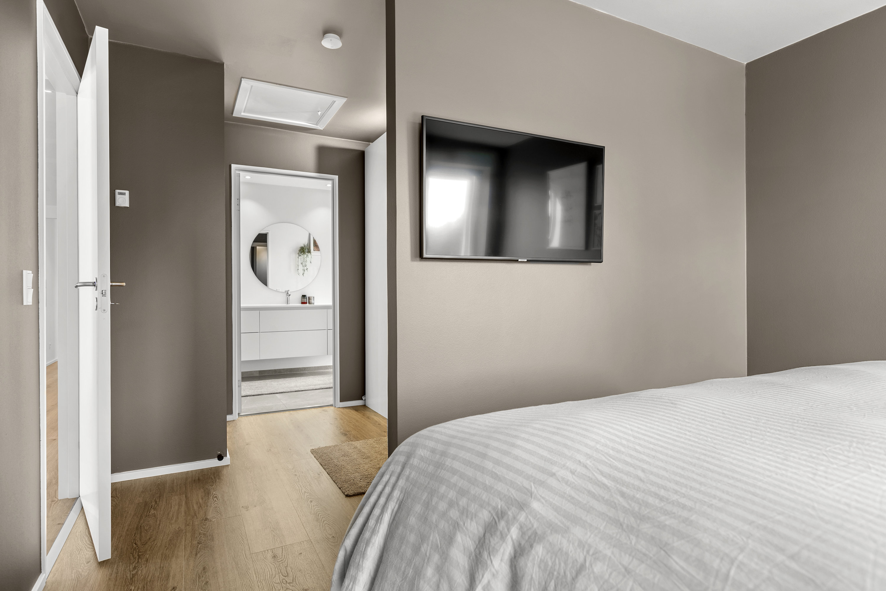 Fremhævet værelse billede i fuldskærmstilstand. Billede af Klosterdammen 3, 4400 Kalundborg