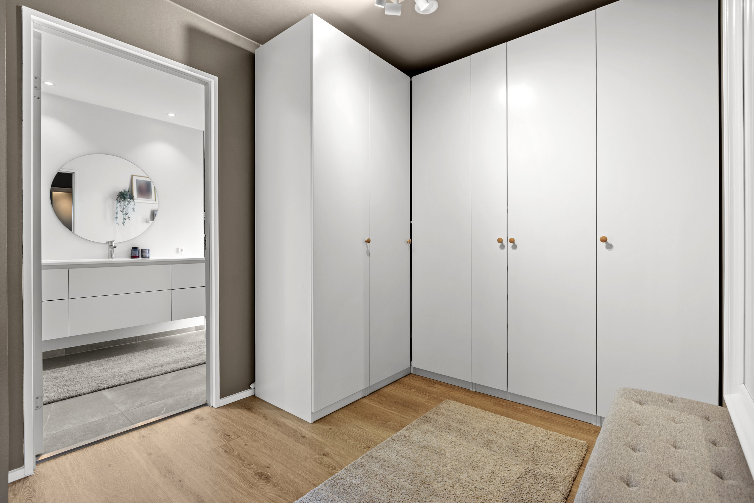 Fremhævet andet billede i fuldskærmstilstand. Billede af Klosterdammen 3, 4400 Kalundborg