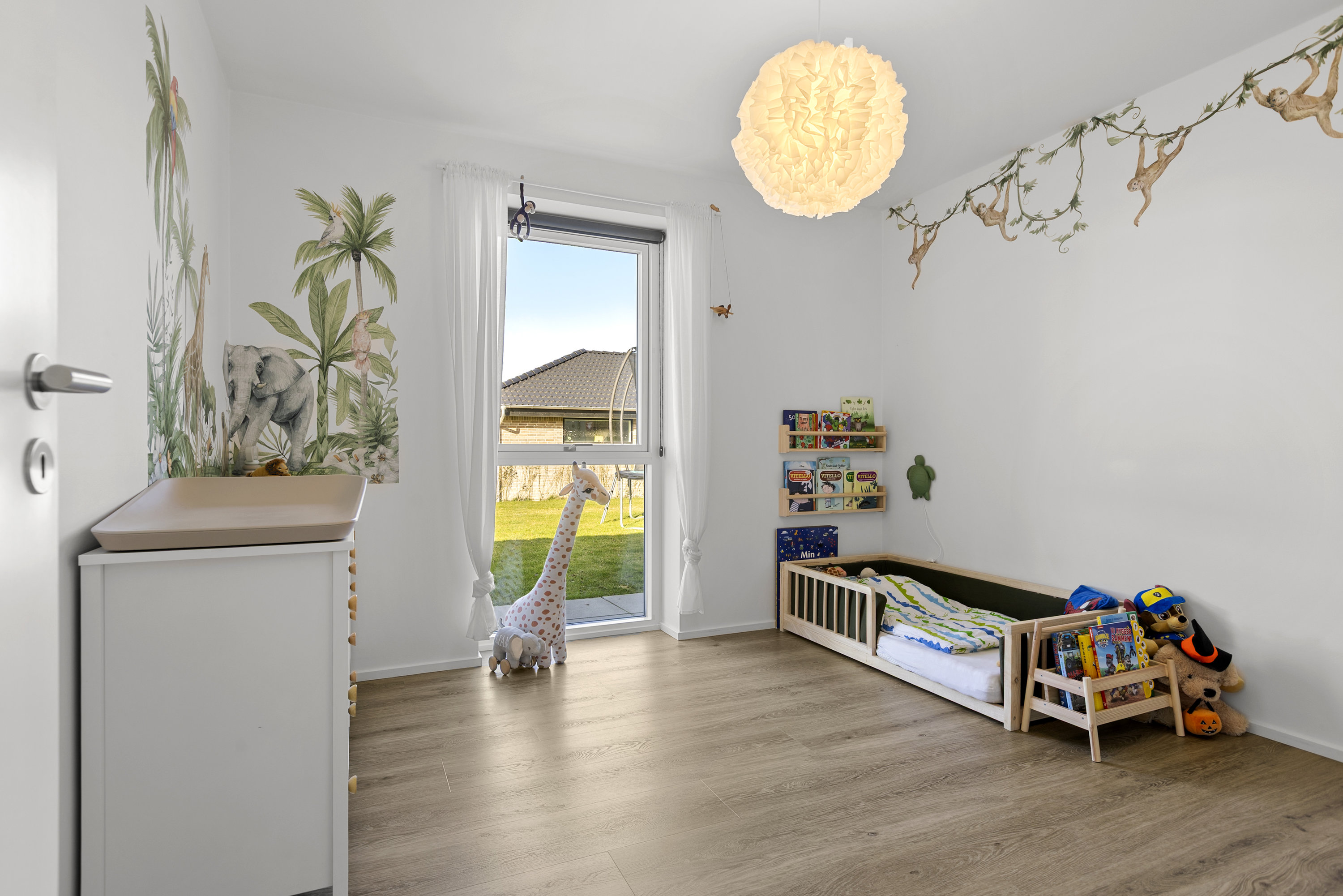 Fremhævet værelse billede i fuldskærmstilstand. Billede af Klosterdammen 3, 4400 Kalundborg