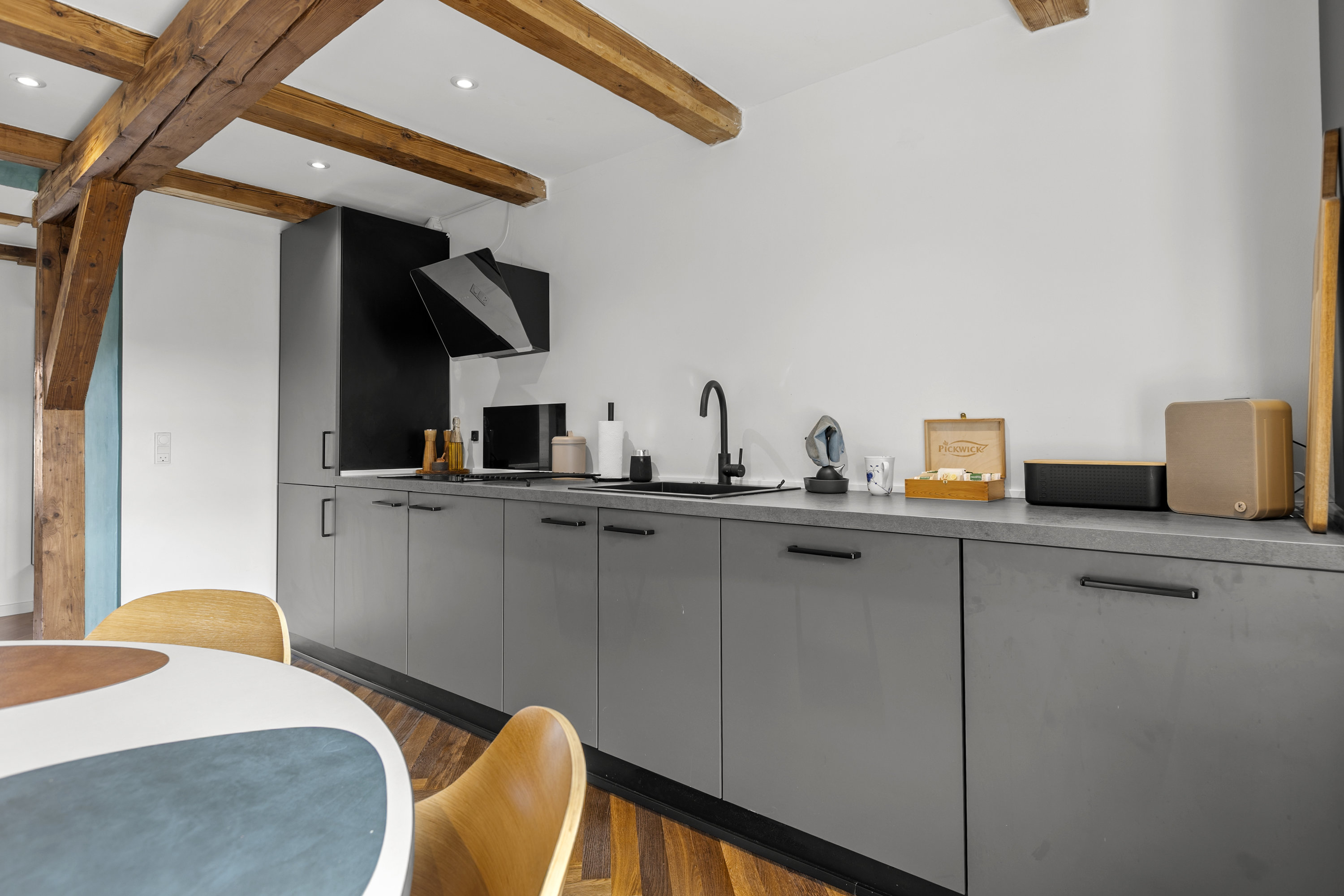 Fremhævet køkken billede i fuldskærmstilstand. Billede af Sdr.Stationsvej 25, 2. th., 4200 Slagelse