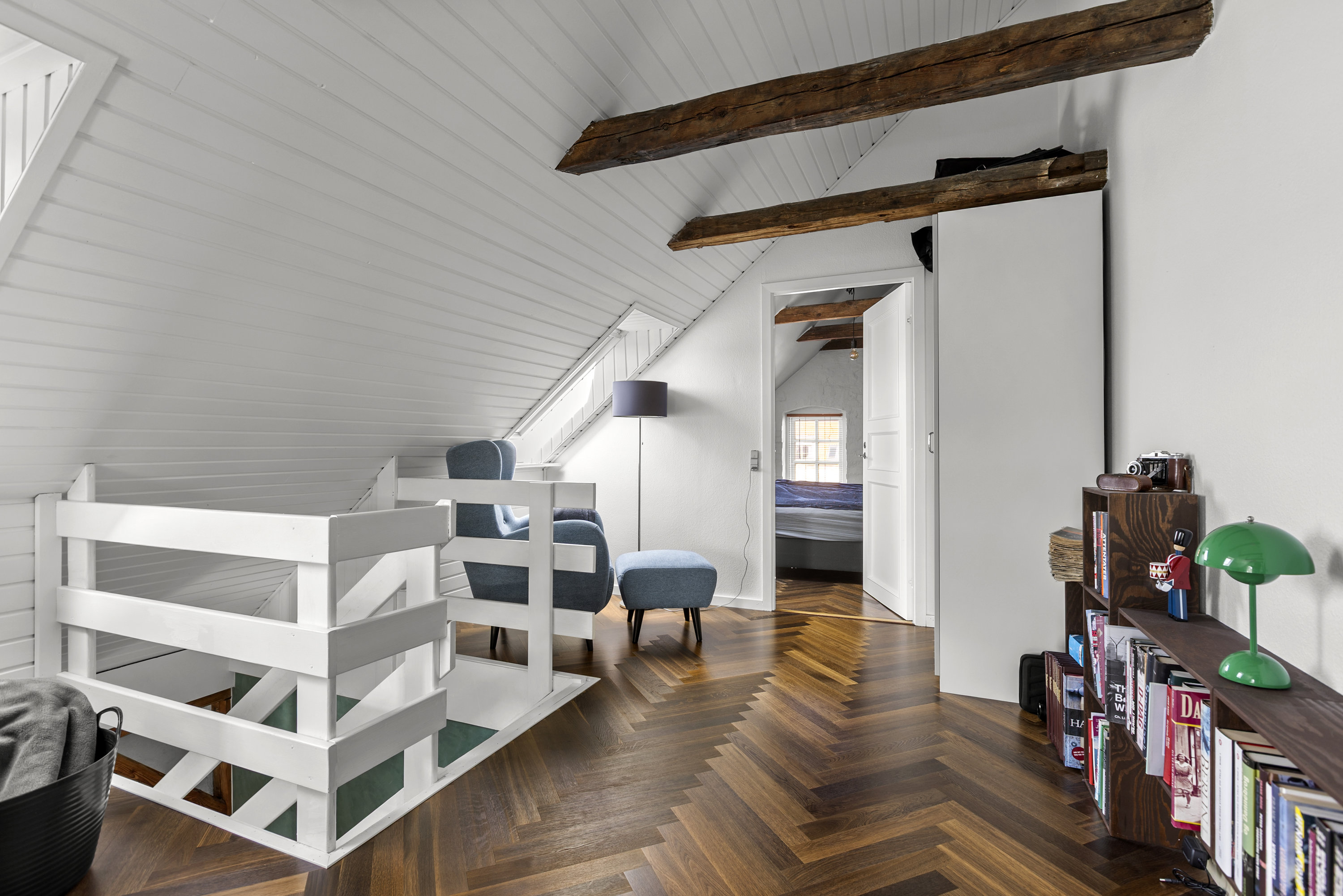 Fremhævet stue billede i fuldskærmstilstand. Billede af Sdr.Stationsvej 25, 2. th., 4200 Slagelse