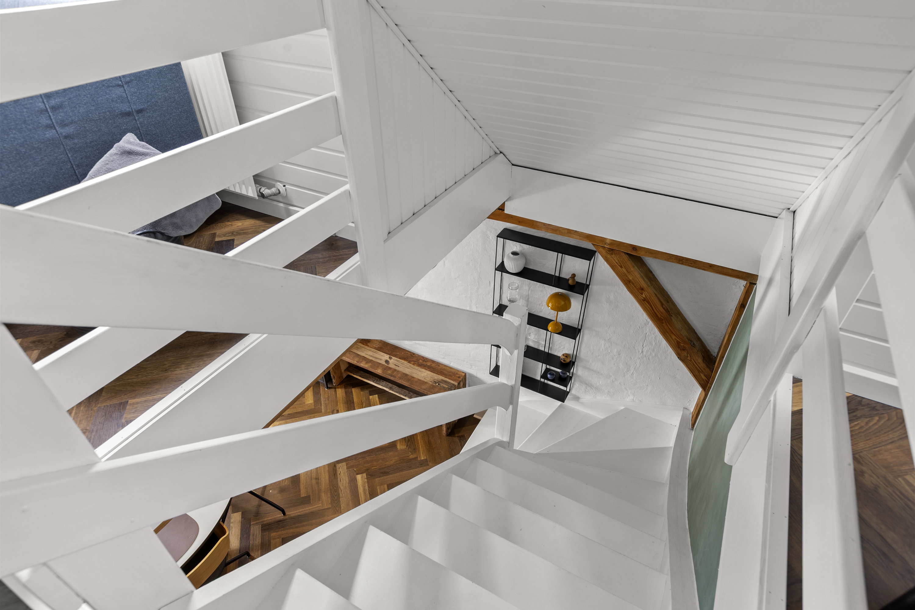 Fremhævet trappe billede i fuldskærmstilstand. Billede af Sdr.Stationsvej 25, 2. th., 4200 Slagelse