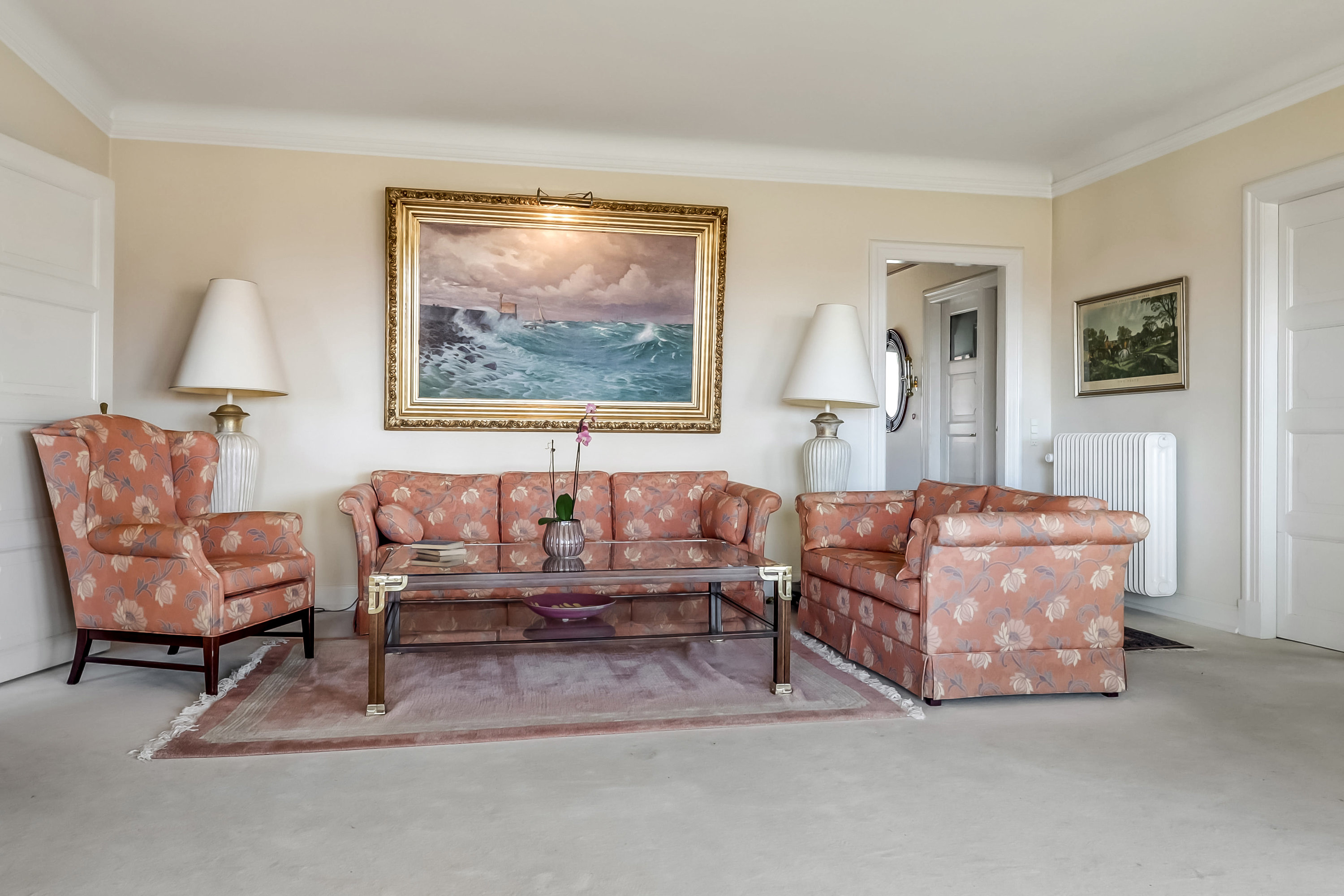 Fremhævet stue billede i fuldskærmstilstand. Billede af Thorsengs Alle 12, Tåsinge, 5700 Svendborg