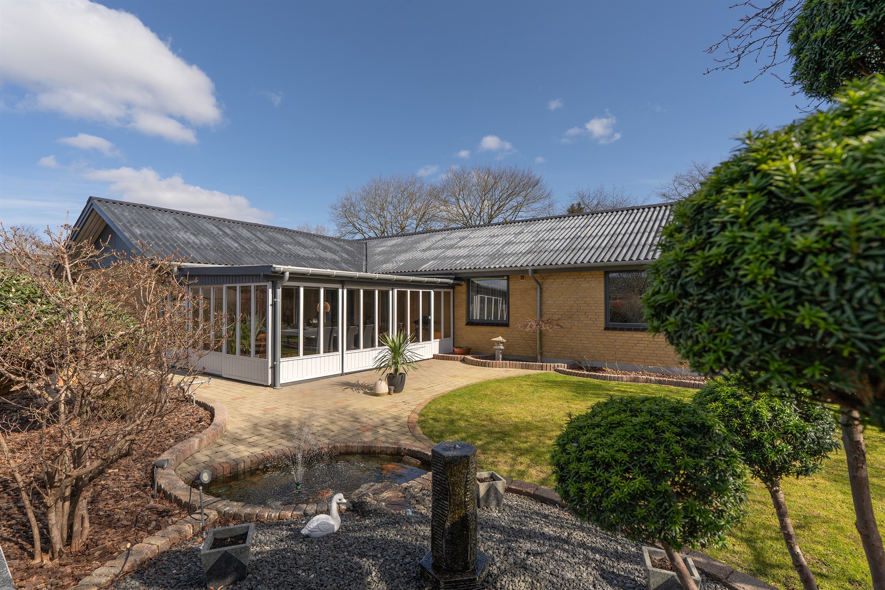 Fremhævet ejendommen billede i fuldskærmstilstand. Billede af Egevænget 116, 7190 Billund