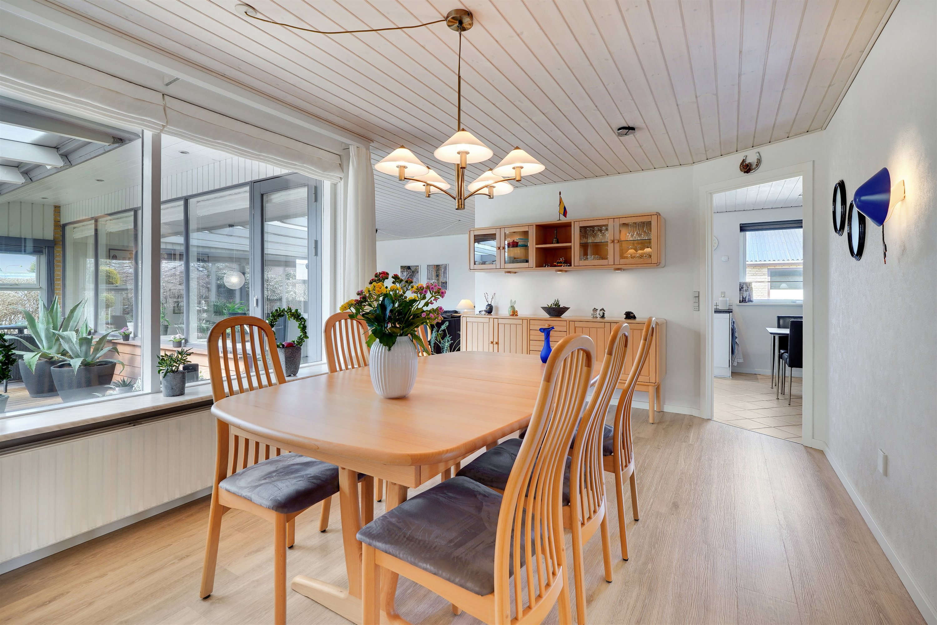 Fremhævet stue billede i fuldskærmstilstand. Billede af Egevænget 116, 7190 Billund