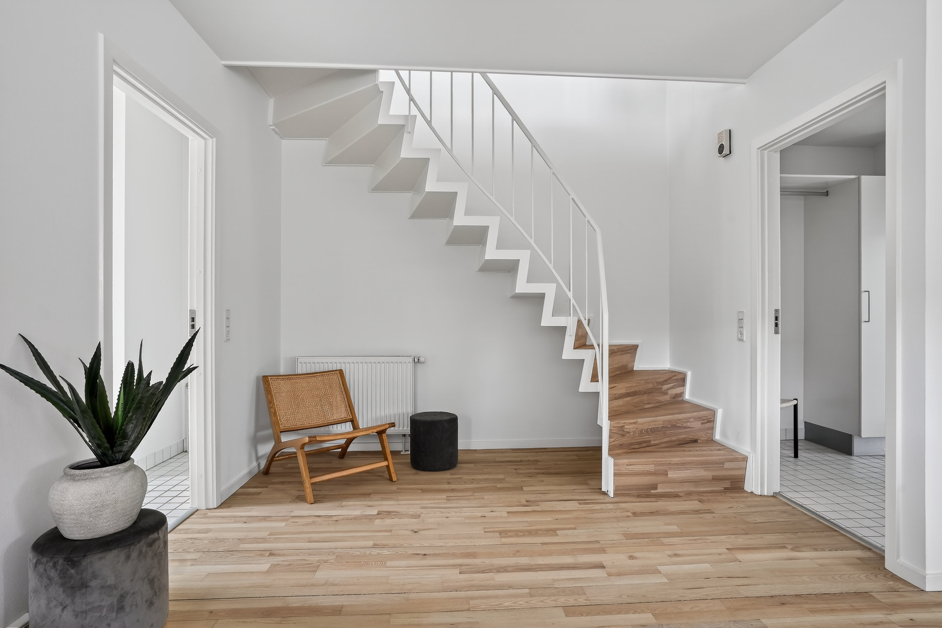 Fremhævet entré billede i fuldskærmstilstand. Billede af Lily Brobergs Vej 23, 2500 Valby