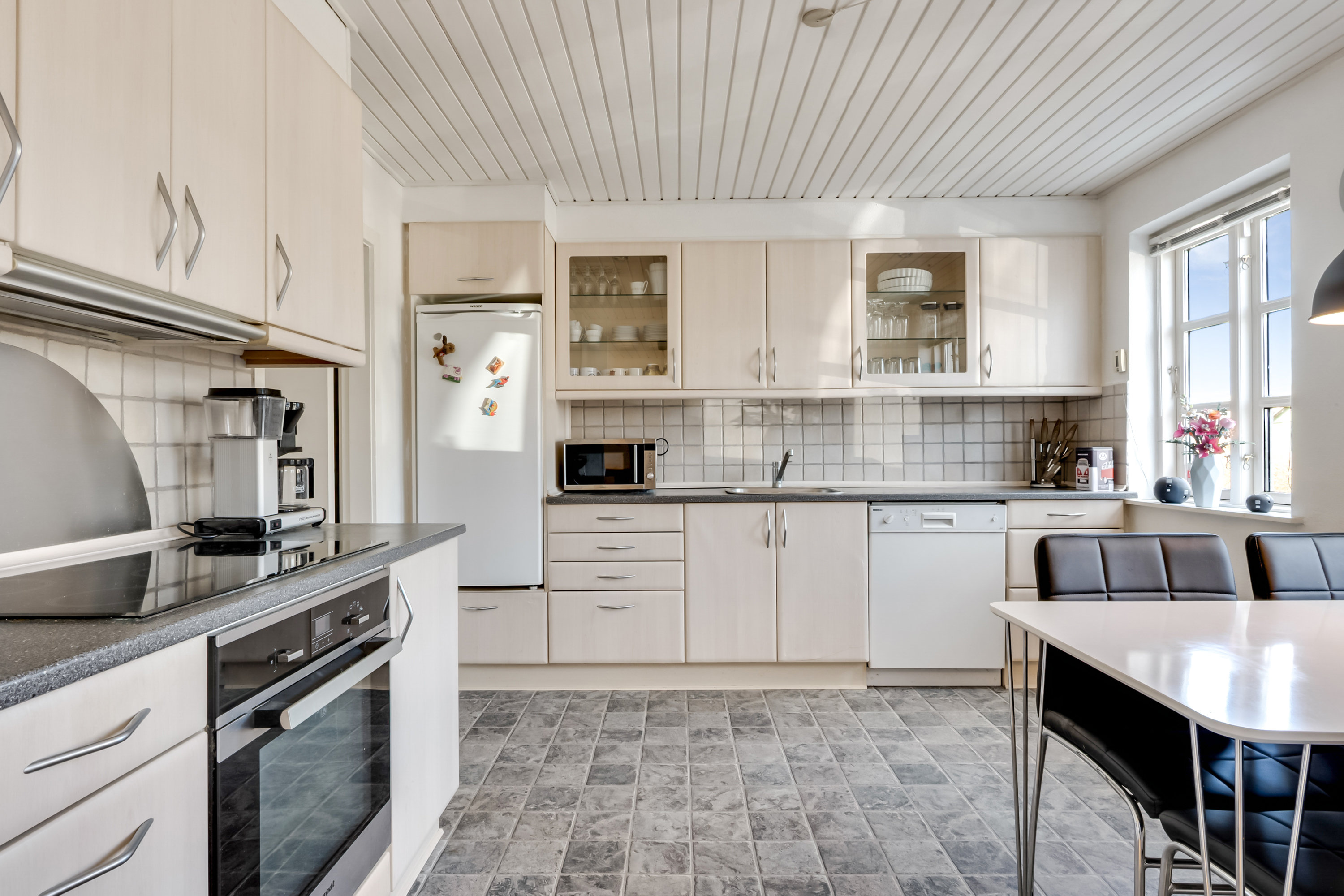 Fremhævet køkken billede i fuldskærmstilstand. Billede af Bues Gyde 5, Bubbel, 5592 Ejby