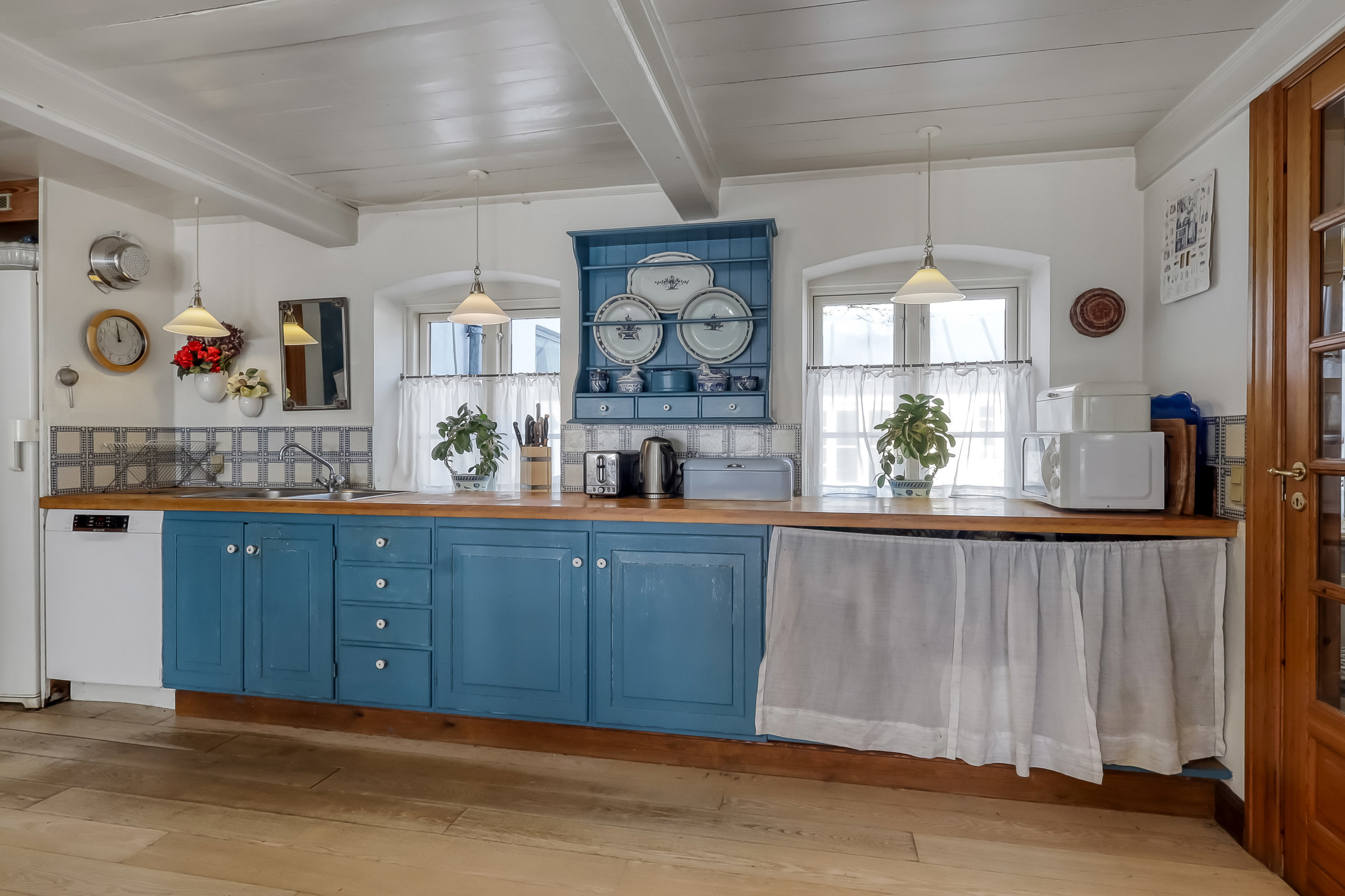 Fremhævet køkken billede i fuldskærmstilstand. Billede af Risemarksvej 4, 5970 Ærøskøbing