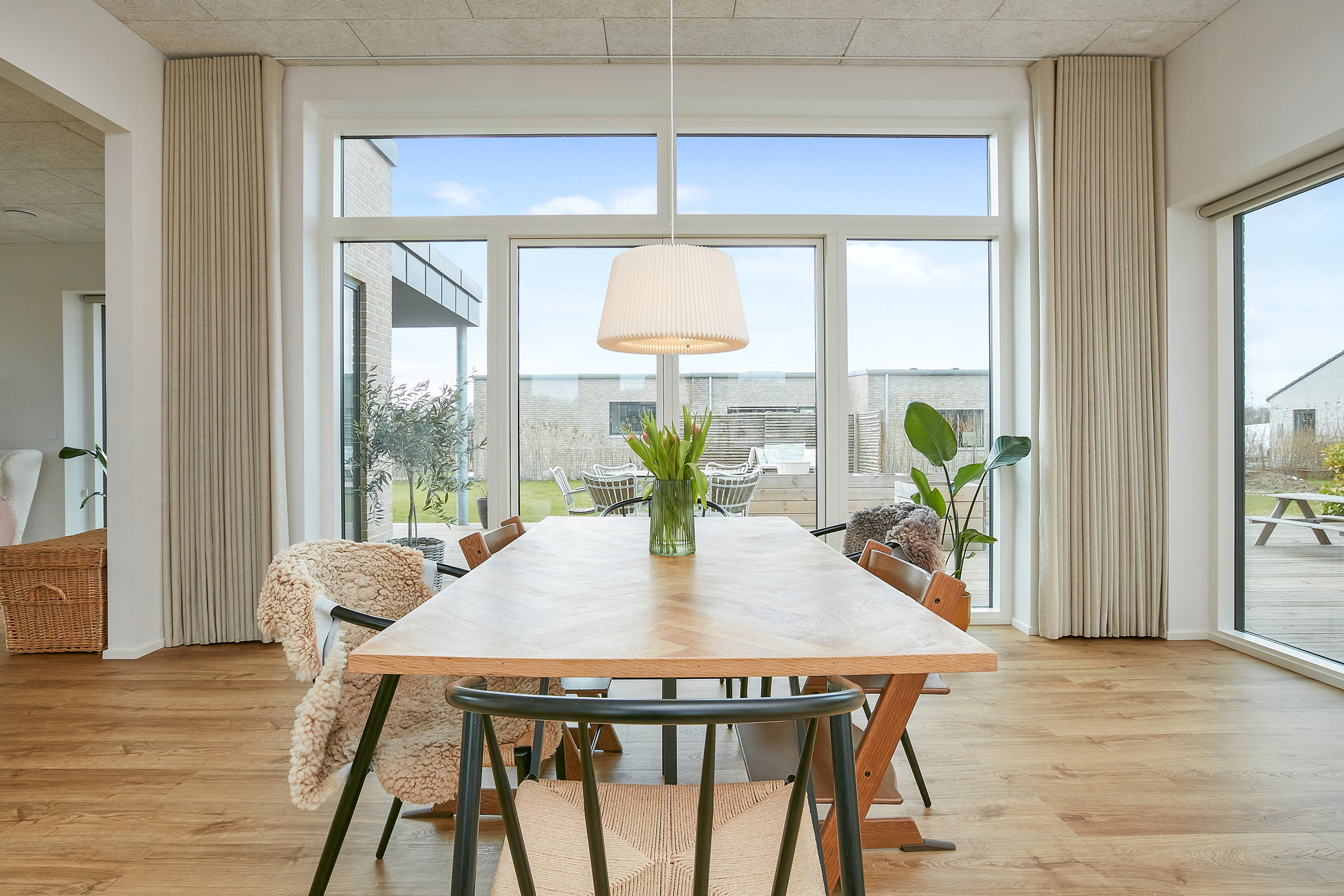 Fremhævet alrum billede i fuldskærmstilstand. Billede af Ørskovbæk Parken 30, 8732 Hovedgård