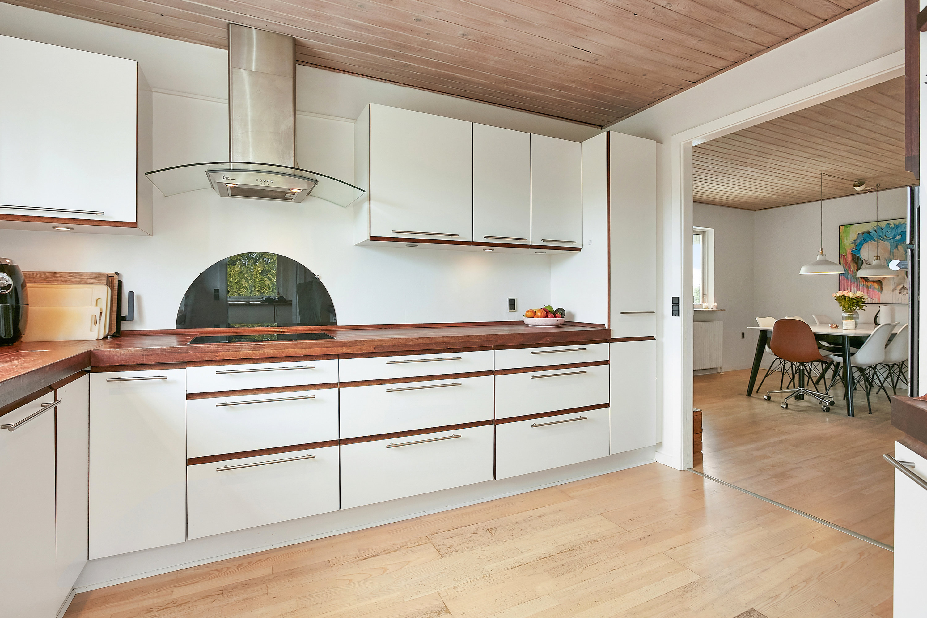 Fremhævet køkken billede i fuldskærmstilstand. Billede af Valmuevej 20, Tyrsted, 8700 Horsens