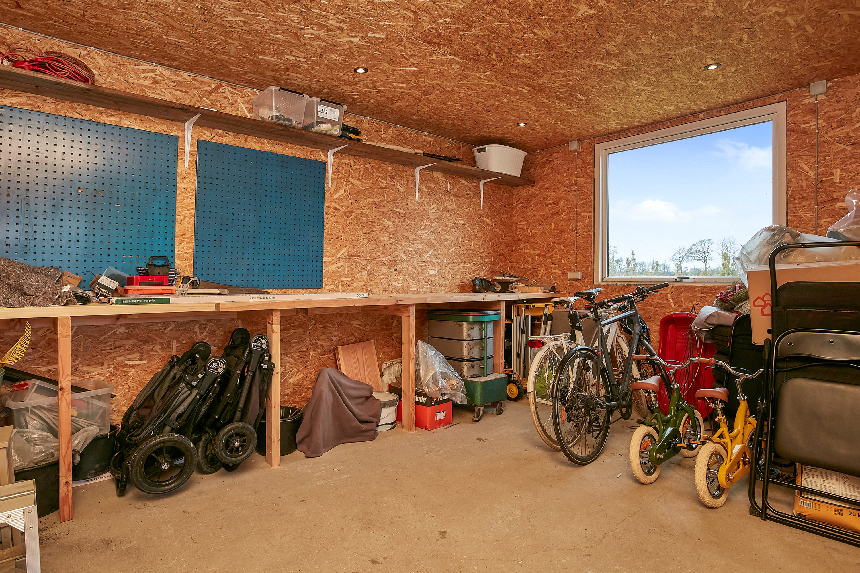 Fremhævet udhus billede i fuldskærmstilstand. Billede af Ørskovbæk Parken 30, 8732 Hovedgård