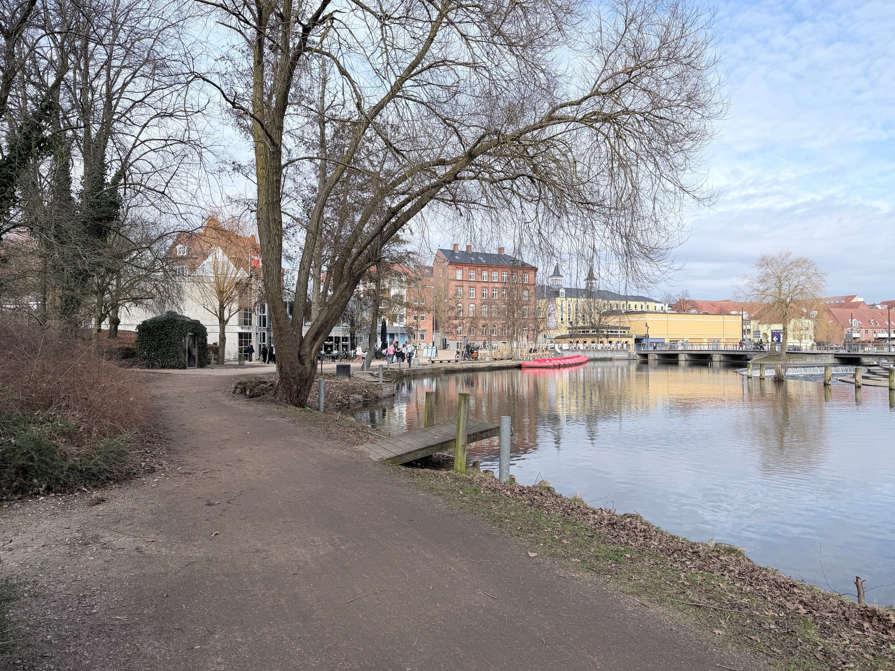 Fremhævet  billede i fuldskærmstilstand. Billede af Filosofgangen 92, 5000 Odense C