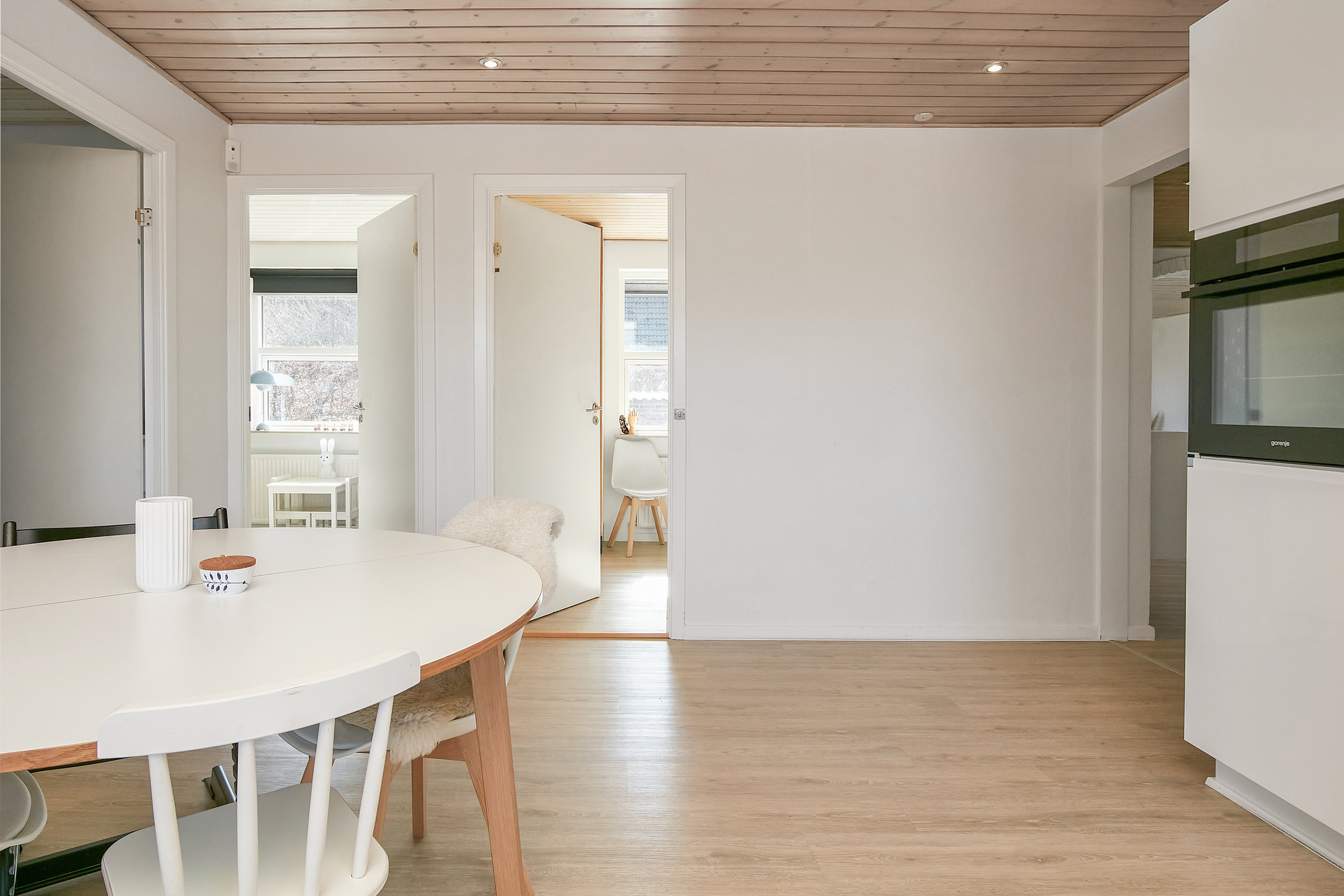 Fremhævet køkken billede i fuldskærmstilstand. Billede af Tornbjerg 102, 8732 Hovedgård