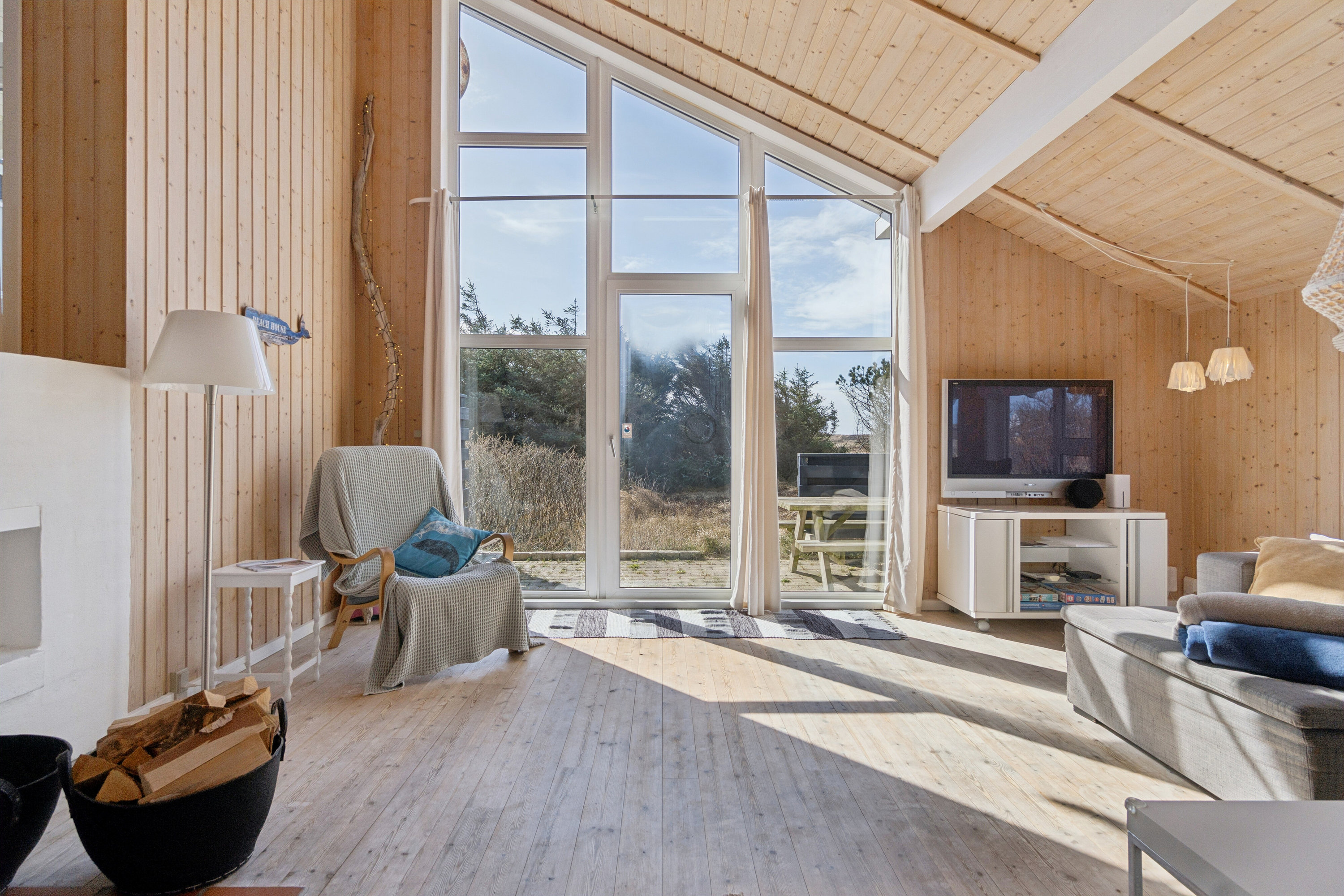 Miniaturebillede 2: stue. Billede af Kløvborgsti 11A, Klitmøller, 7700 Thisted