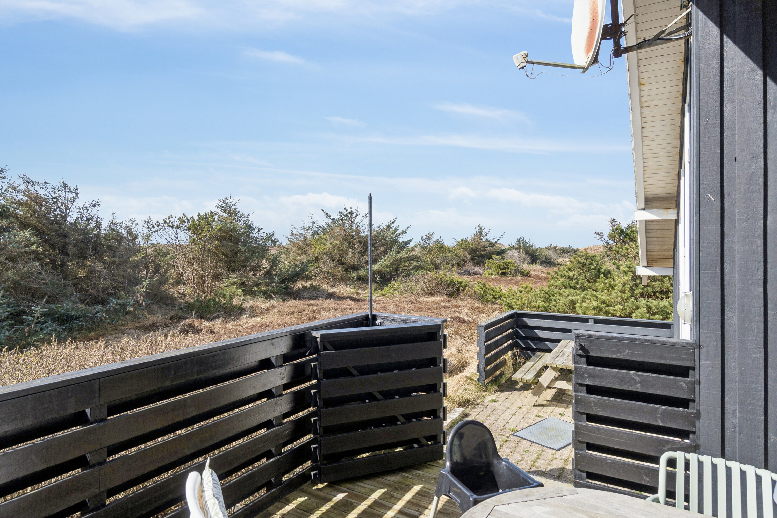 Fremhævet terrasse billede i fuldskærmstilstand. Billede af Kløvborgsti 11A, Klitmøller, 7700 Thisted