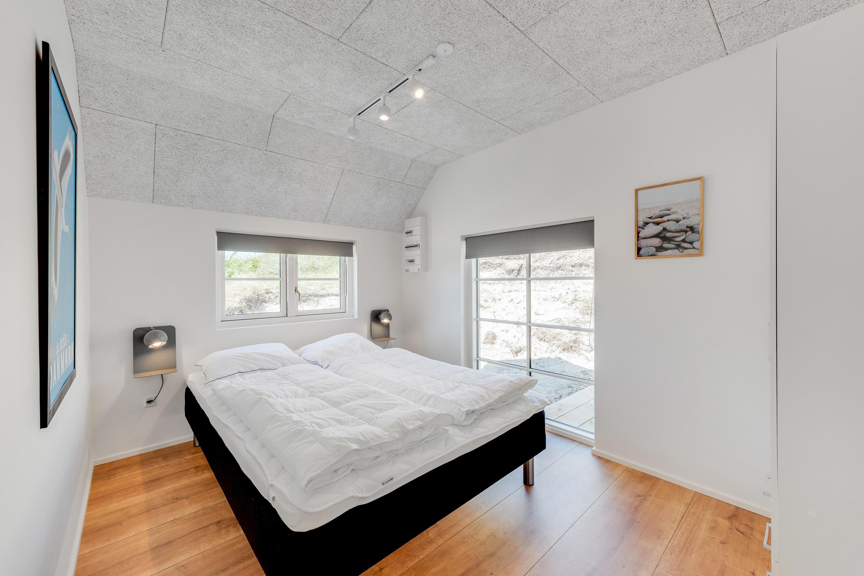 Fremhævet soveværelse billede i fuldskærmstilstand. Billede af Nordsøvej 346, Søndervig, 6950 Ringkøbing