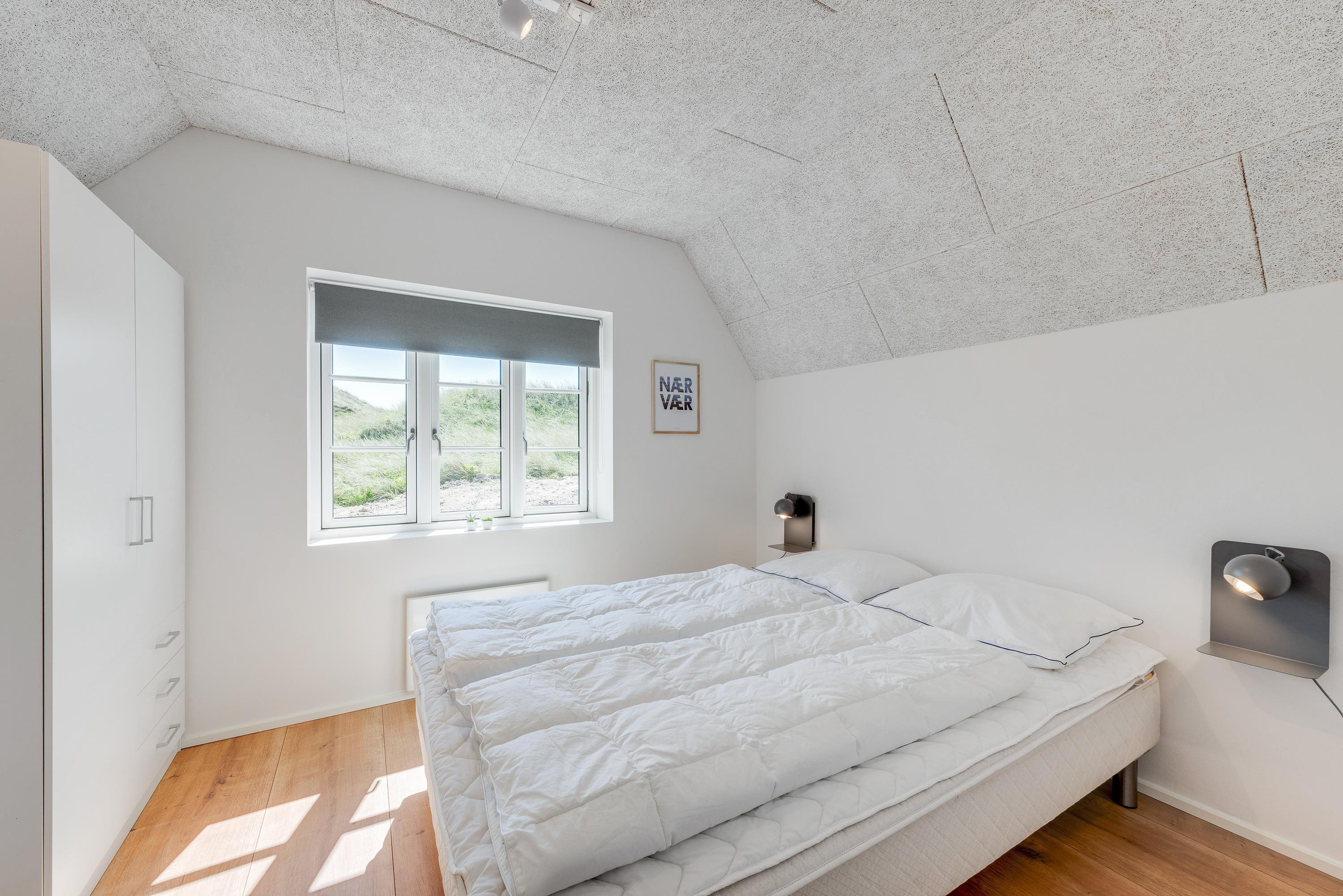 Fremhævet soveværelse billede i fuldskærmstilstand. Billede af Nordsøvej 346, Søndervig, 6950 Ringkøbing