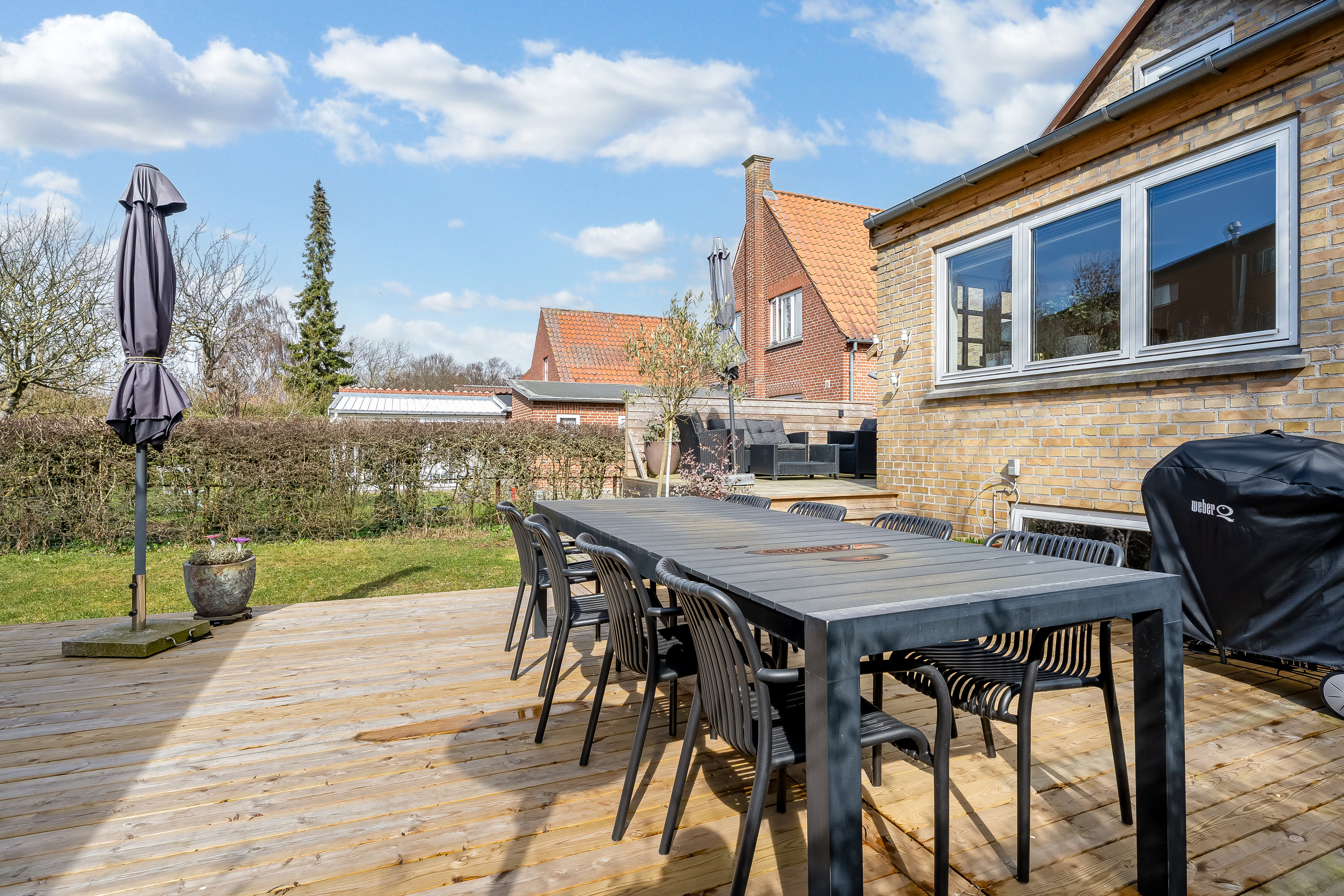 Fremhævet terrasse billede i fuldskærmstilstand. Billede af Østre Allé 12, 4900 Nakskov