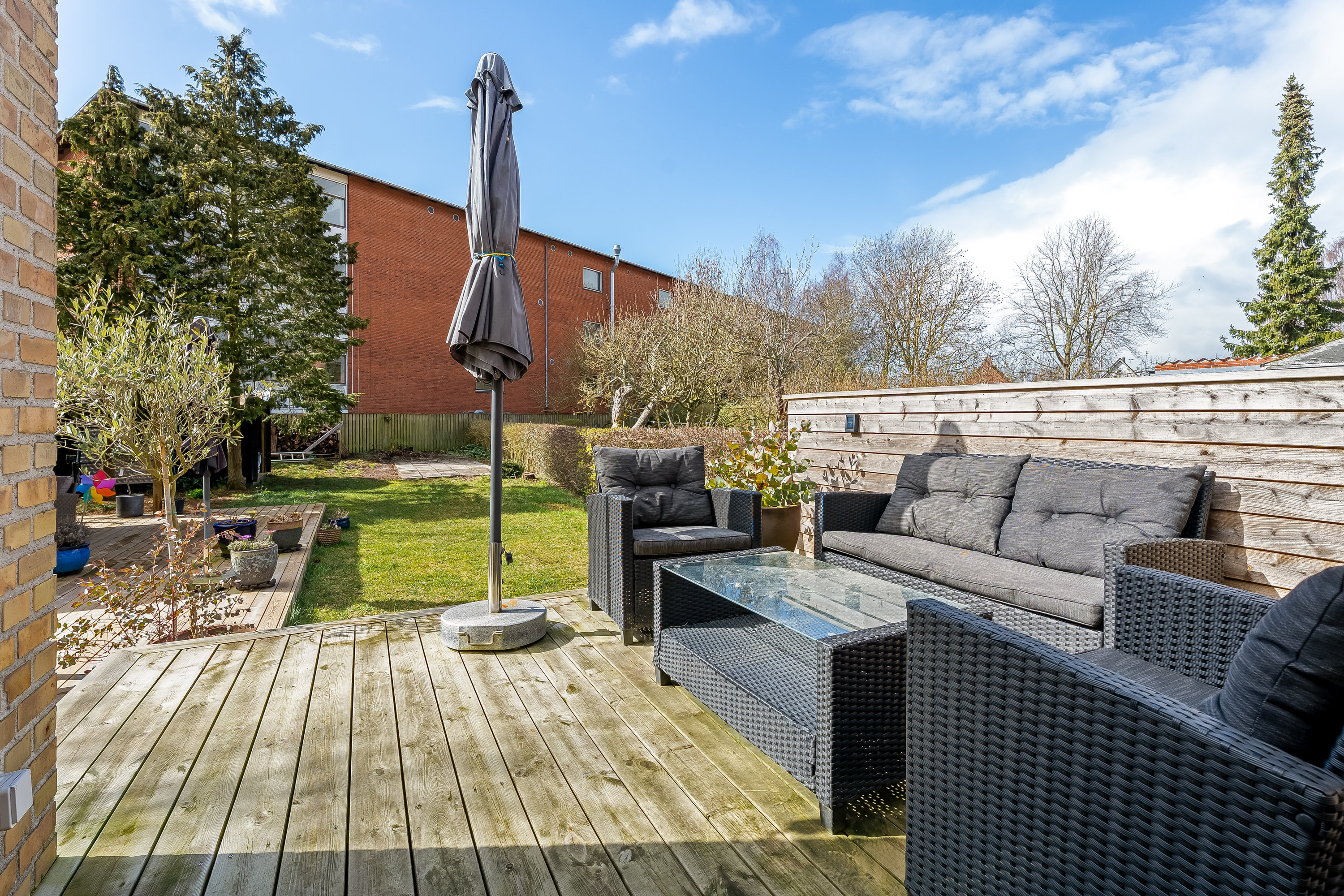 Fremhævet terrasse billede i fuldskærmstilstand. Billede af Østre Allé 12, 4900 Nakskov