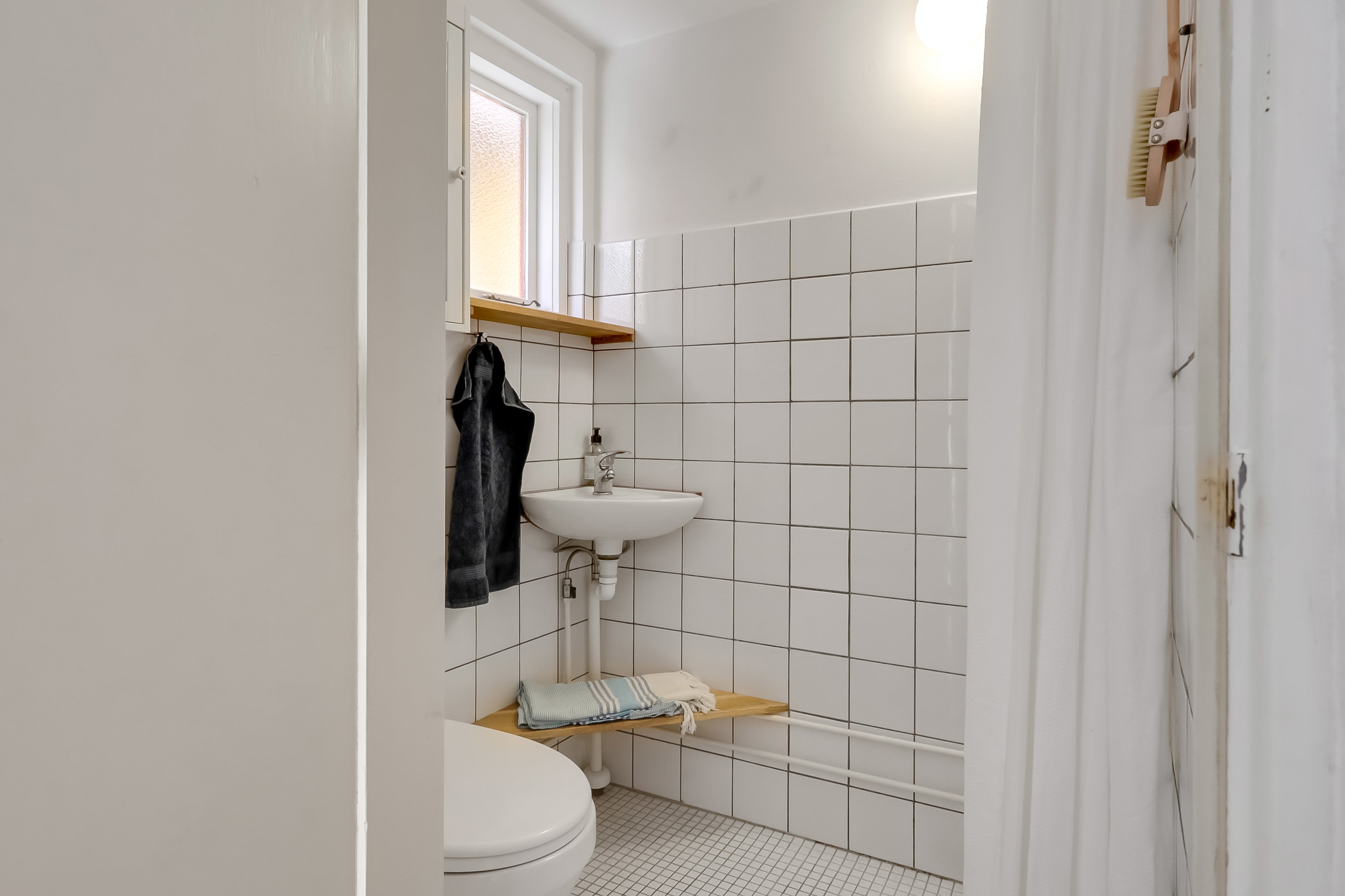 Fremhævet toilet billede i fuldskærmstilstand. Billede af Sidsel Bagers Gade 11, 5900 Rudkøbing