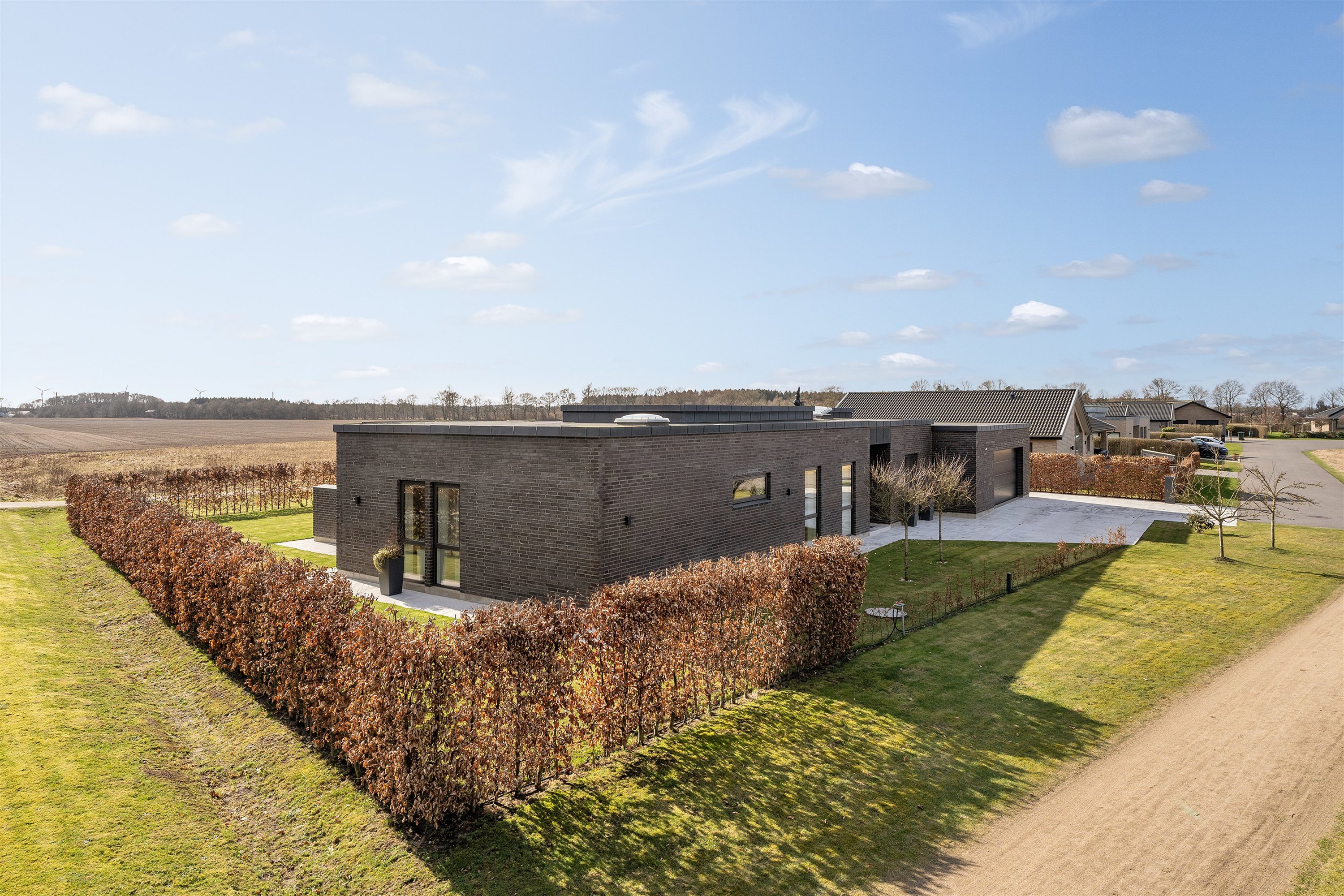 Villa: Ejendommen på Hønseringen 11, 7190 Billund