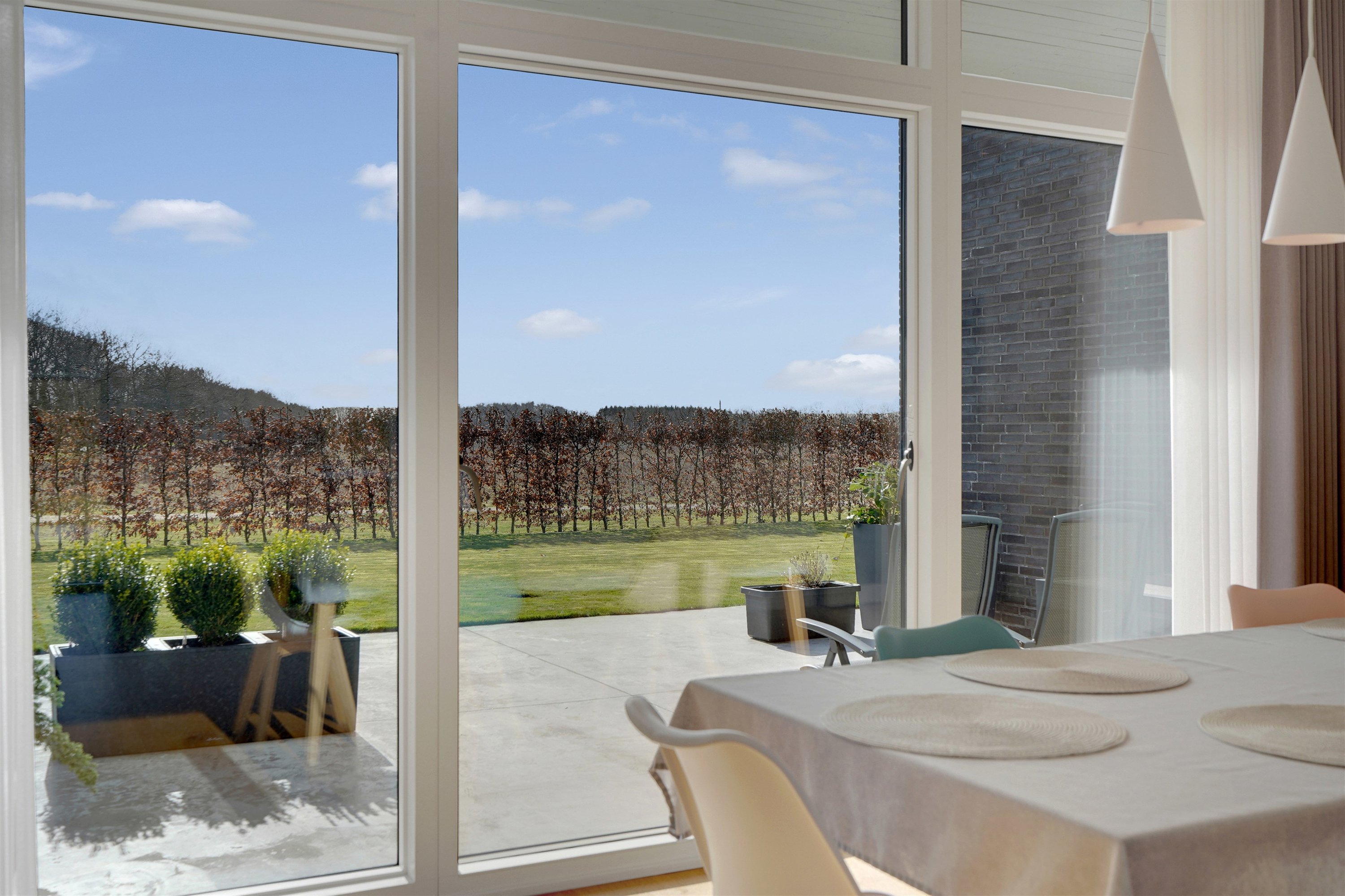 Fremhævet alrum billede i fuldskærmstilstand. Billede af Hønseringen 11, 7190 Billund